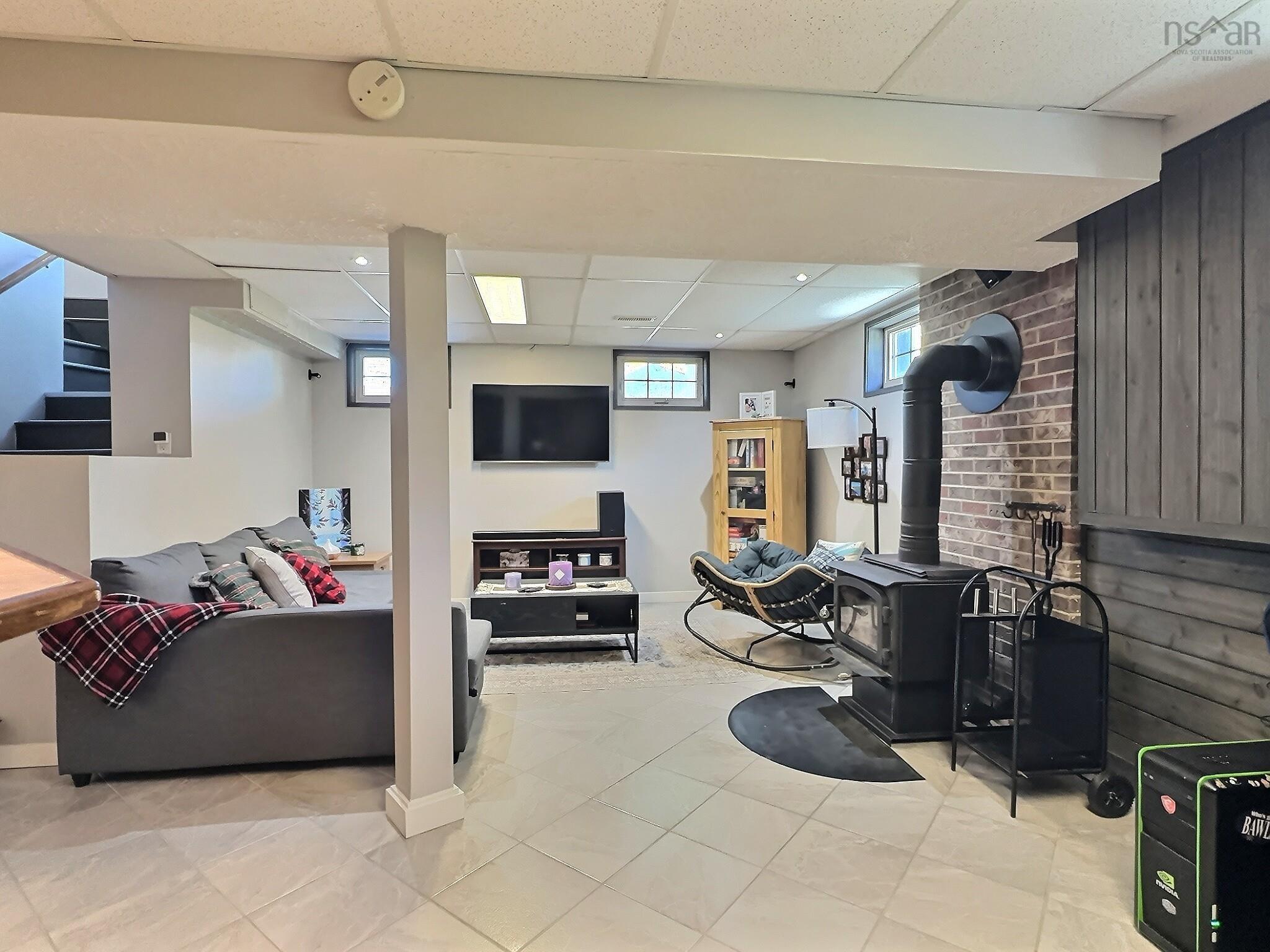 View image 14
