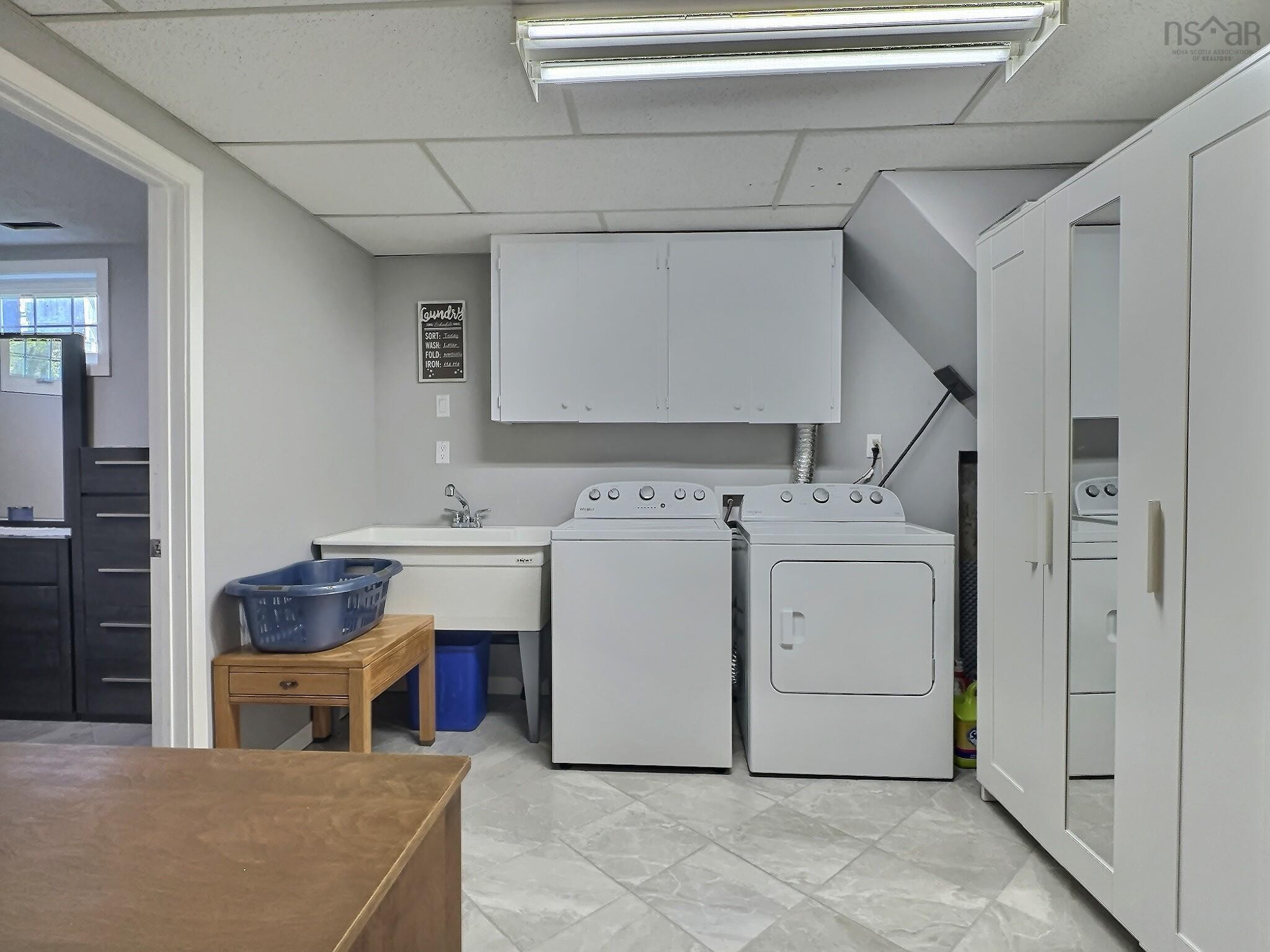 View image 18