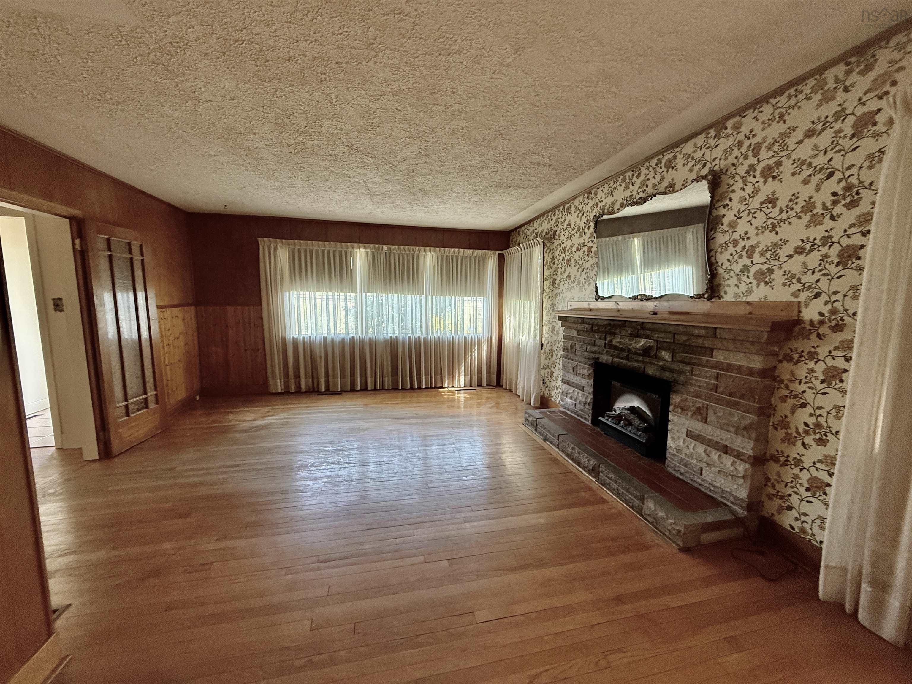 View image 7