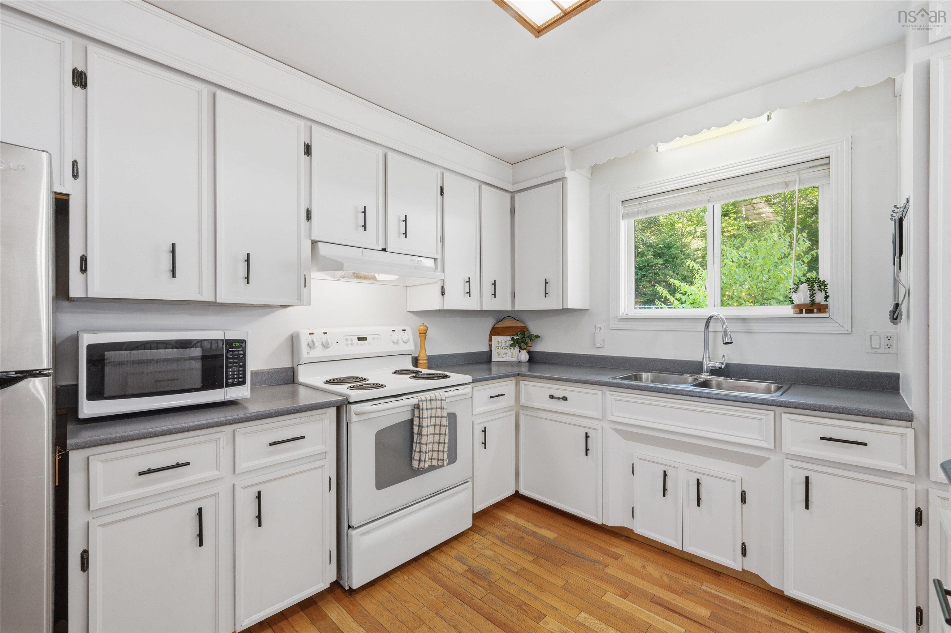 View image 10