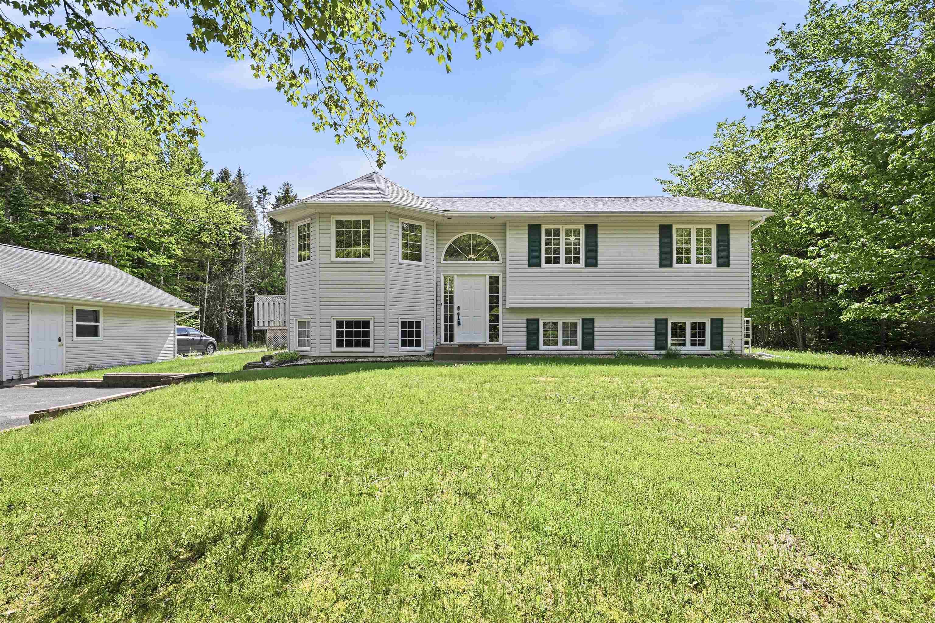 Thumbnail image for 219 Monarch Drive MLS<sup>®</sup> 202614036