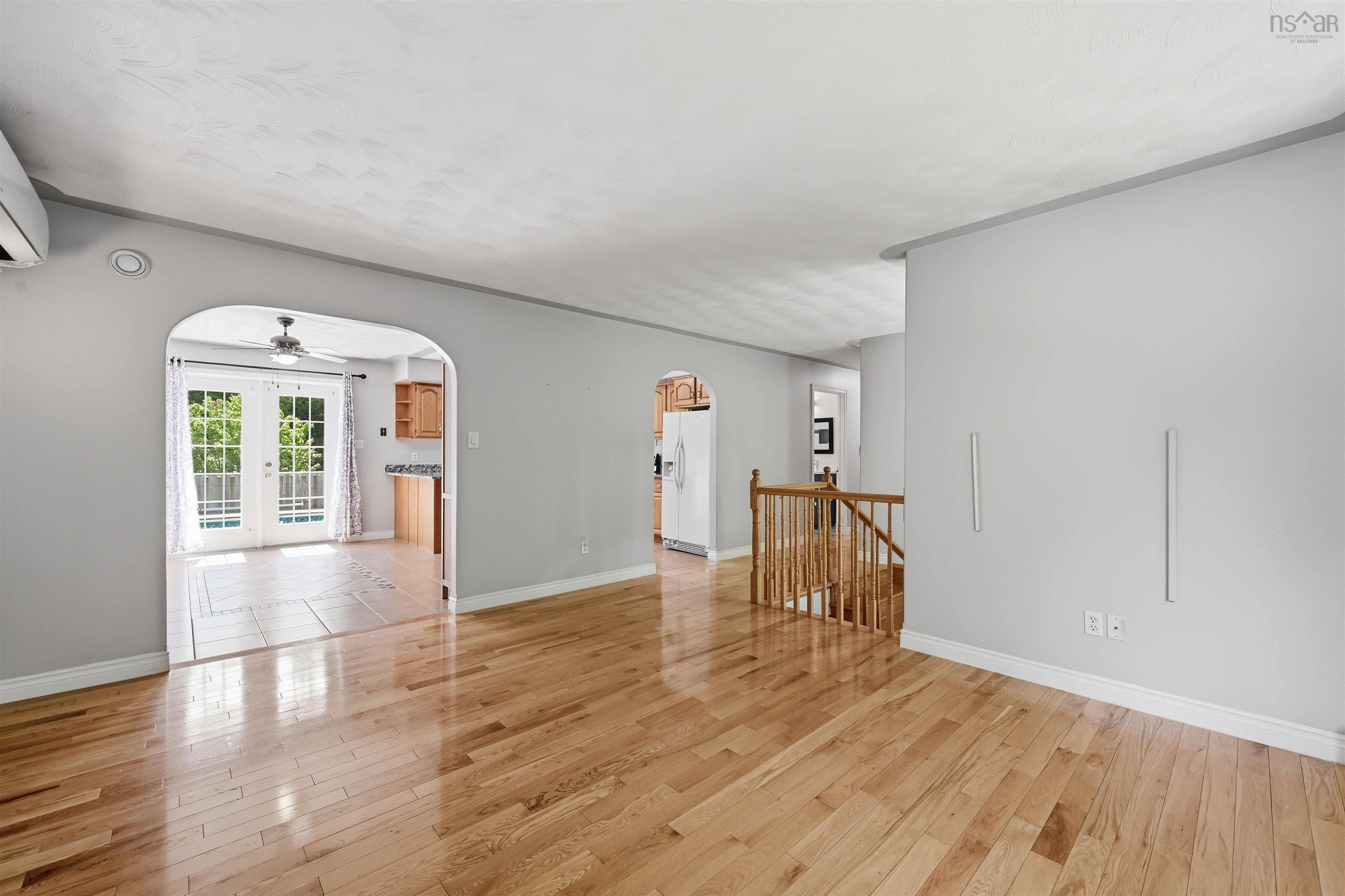 View image 9