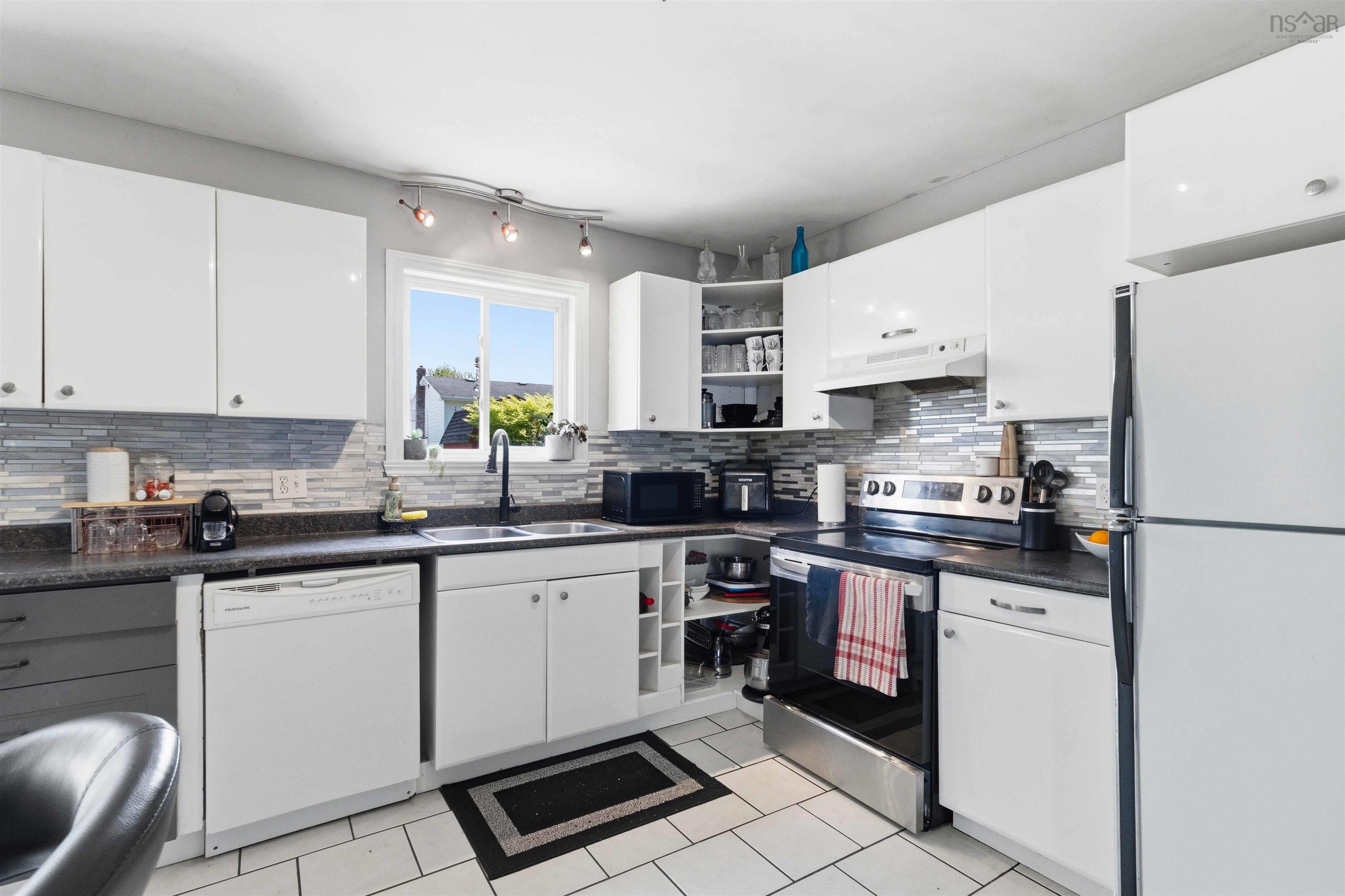 View image 18
