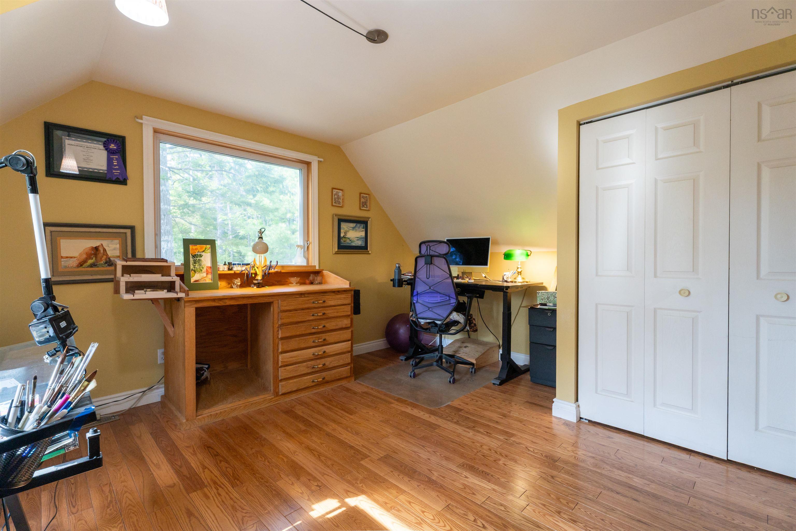 View image 16