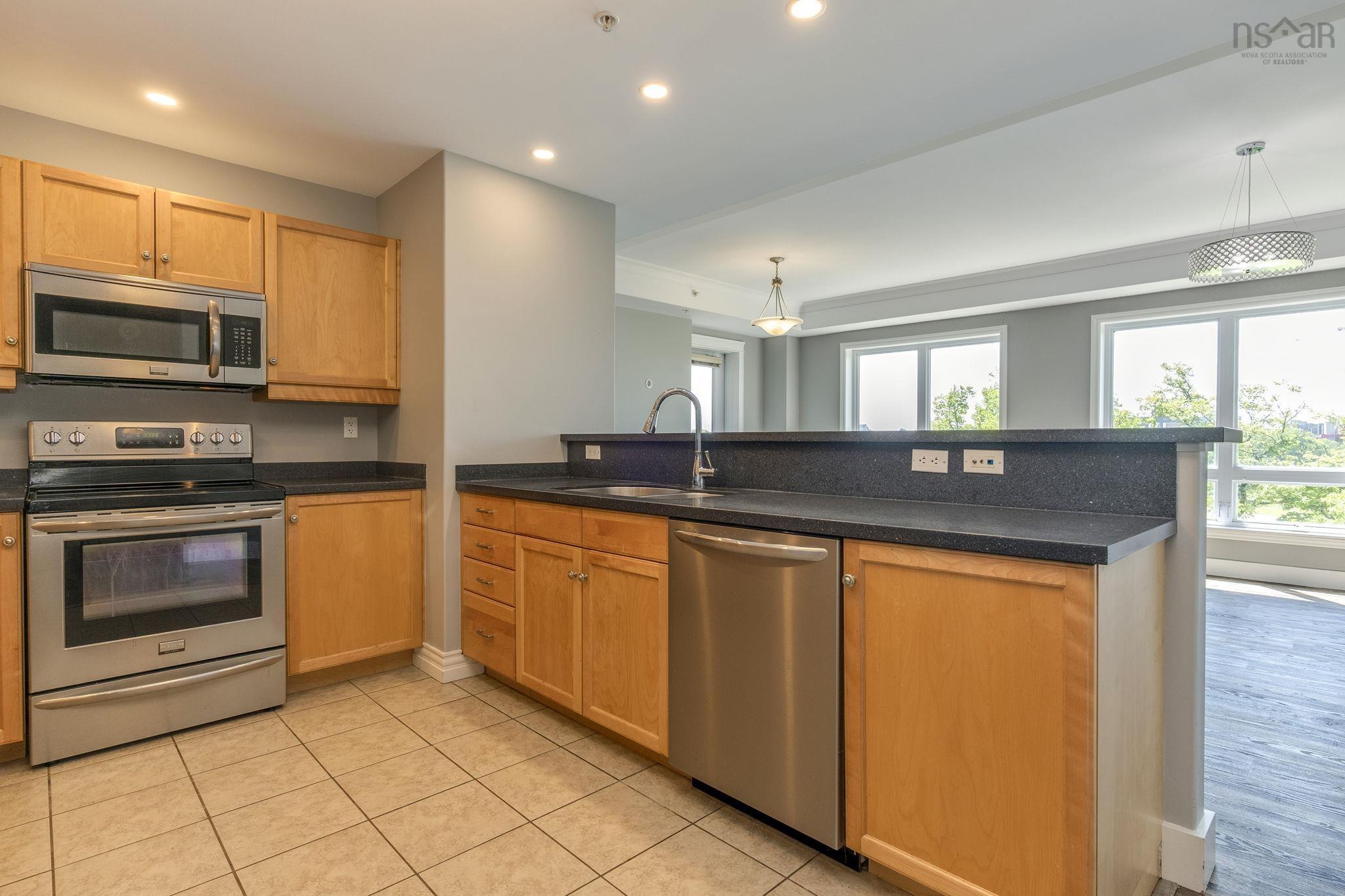 View image 18