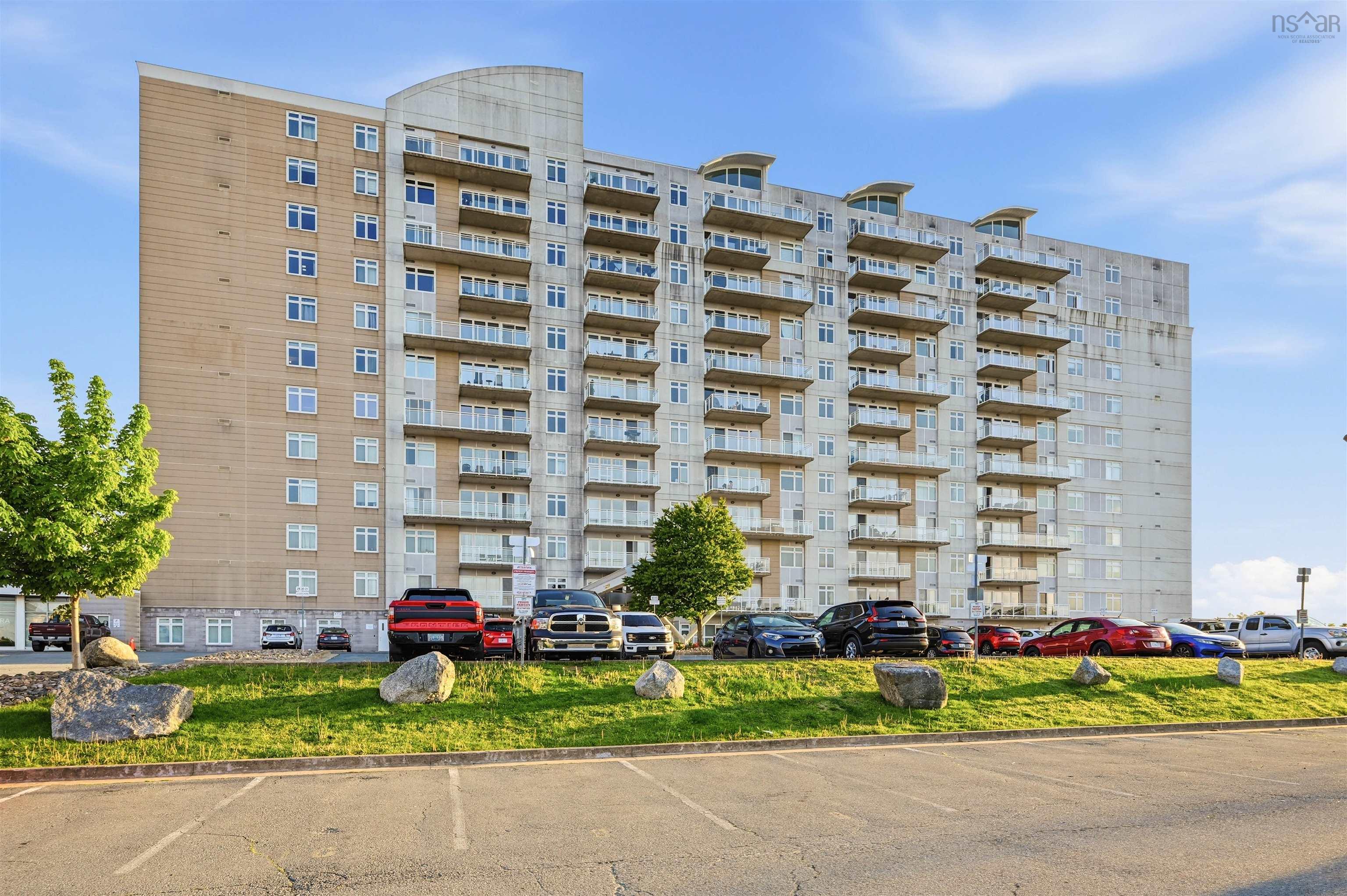 Thumbnail image for 903 60 Walter Havill Drive MLS<sup>®</sup> 202614083