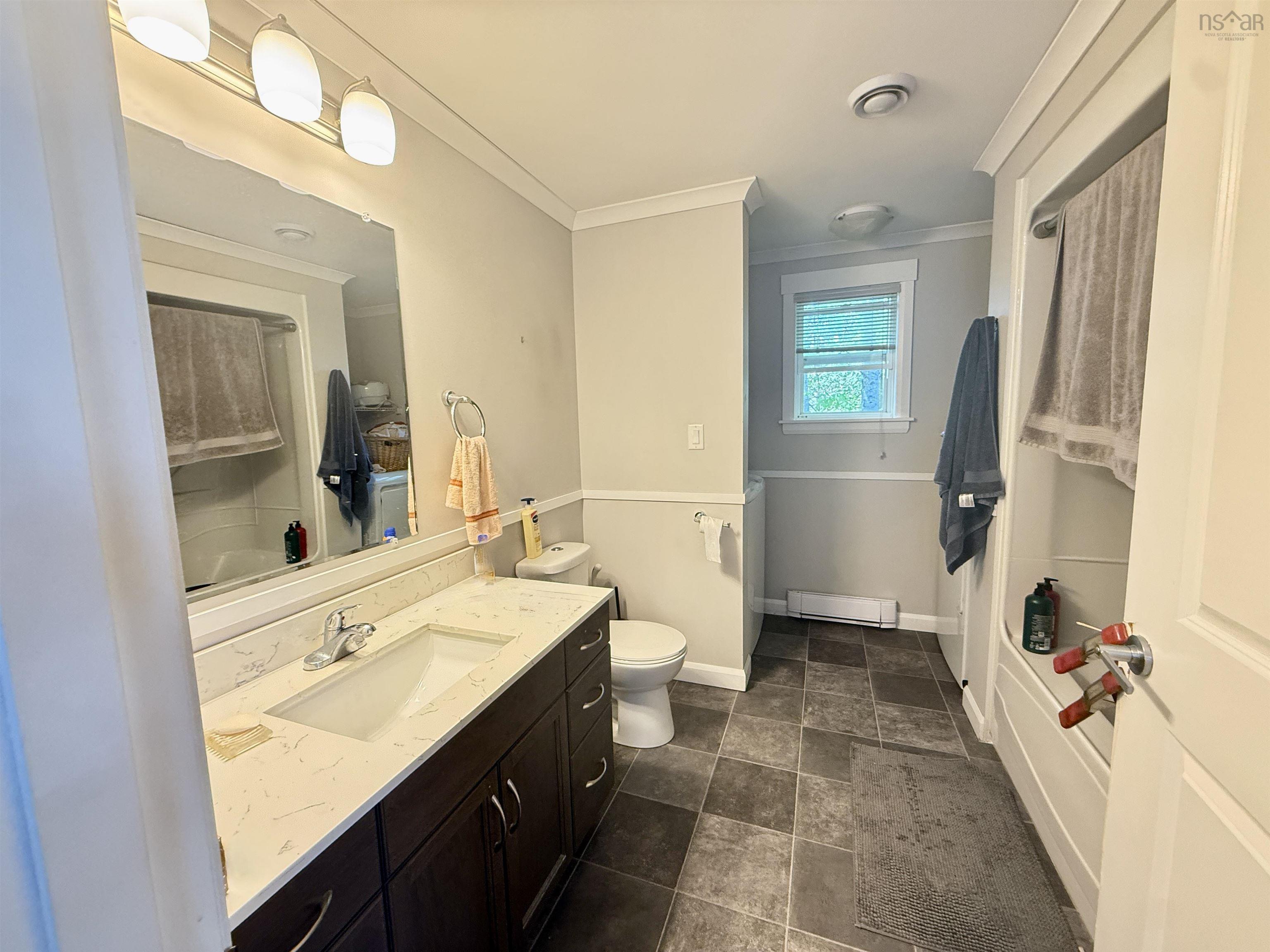 View image 11
