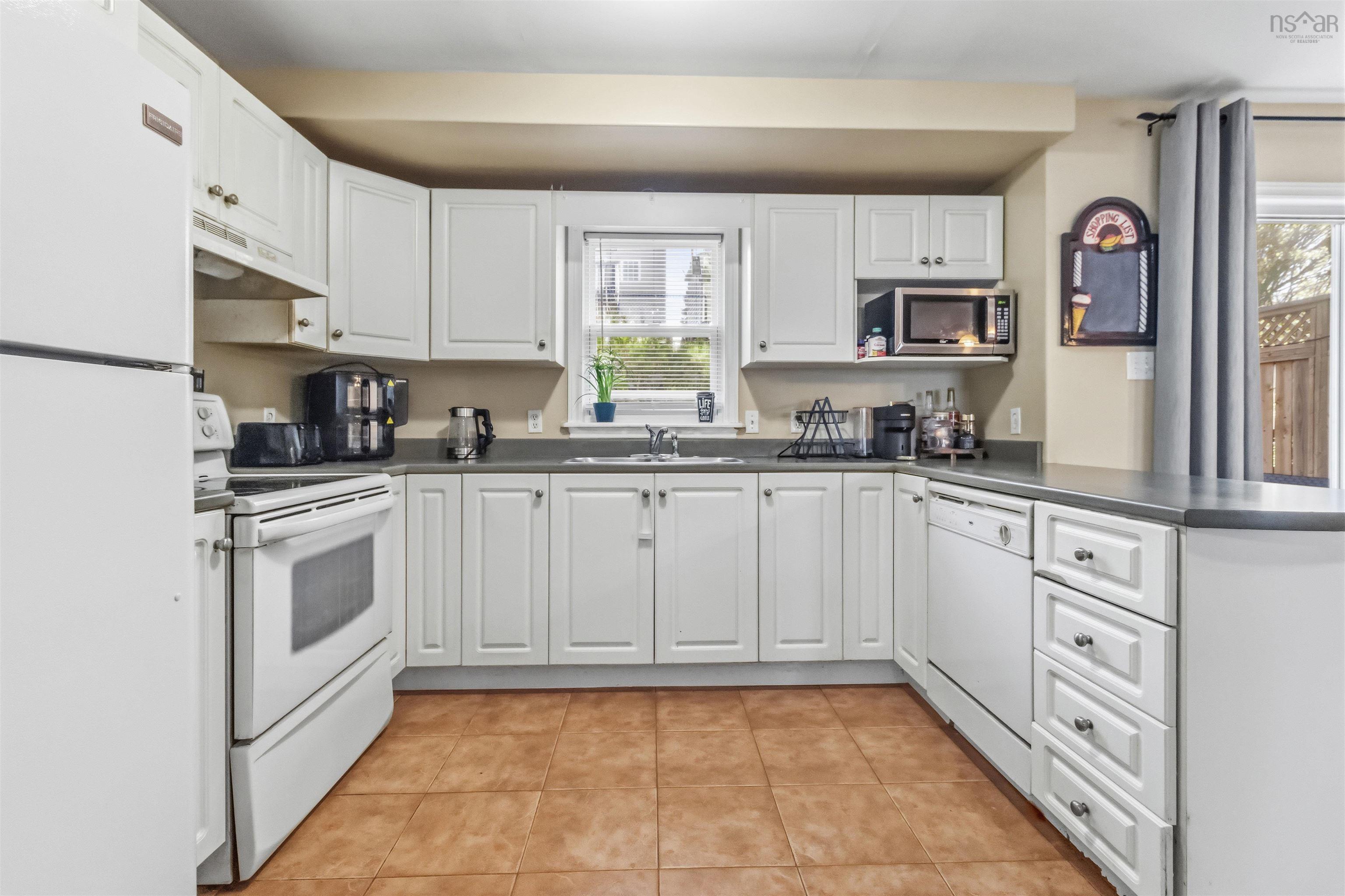 View image 10