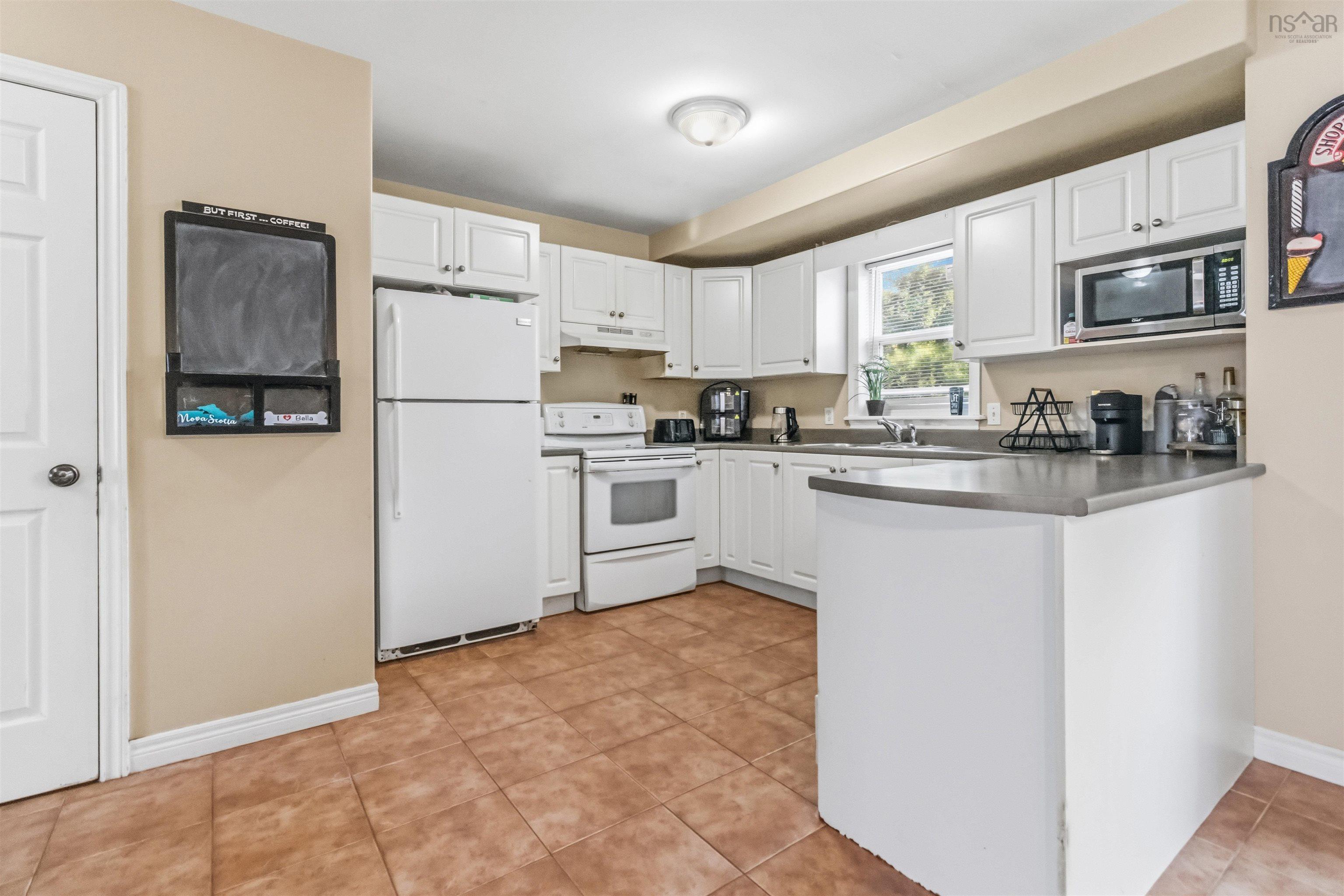 View image 11