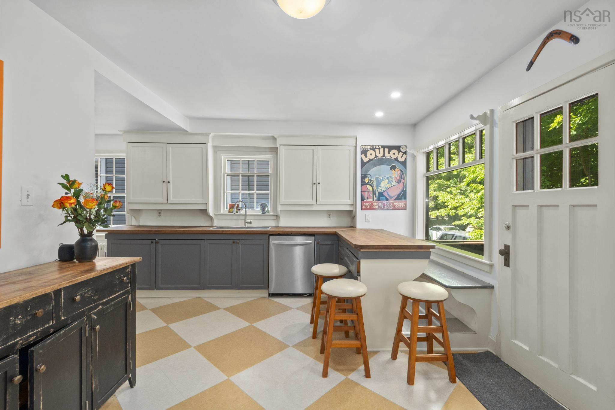 View image 15