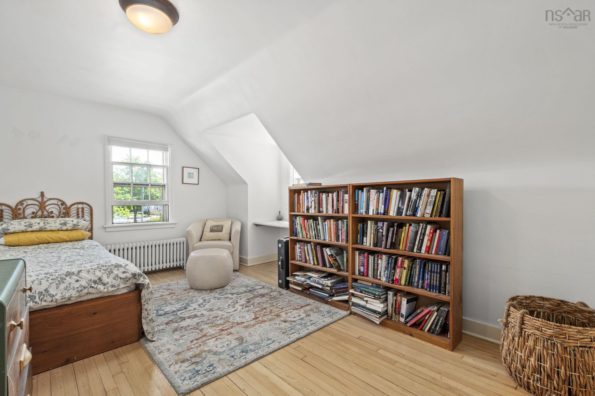 View image 17
