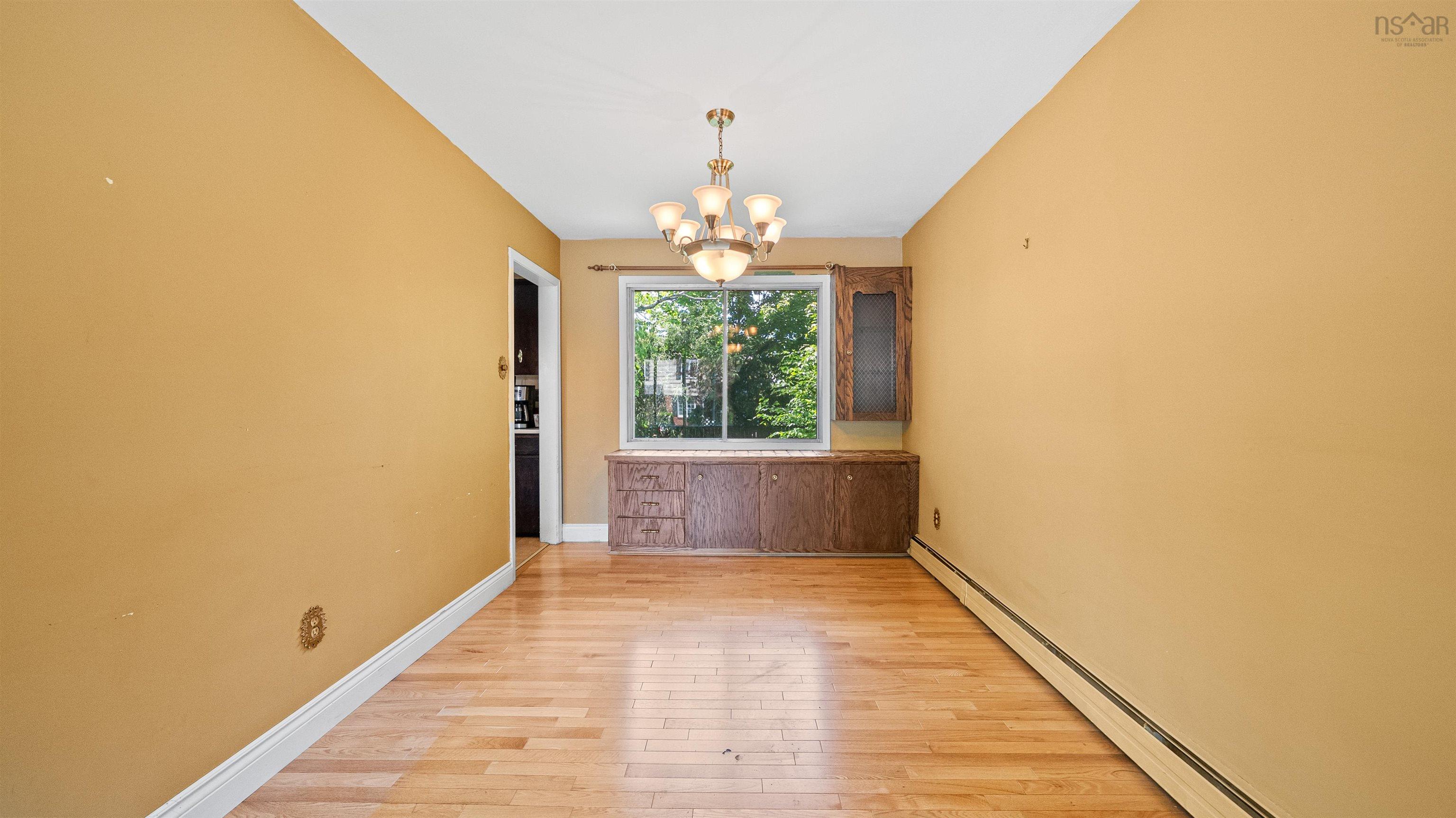 View image 11