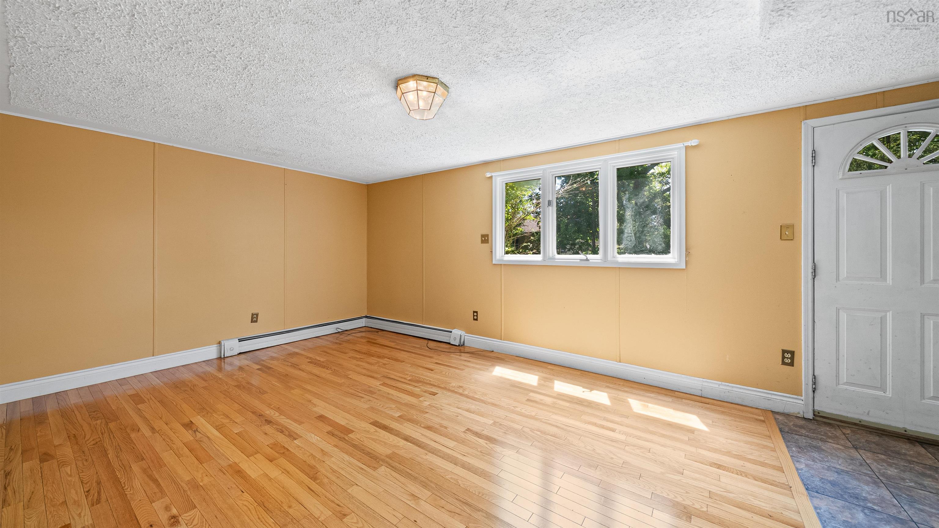 View image 18