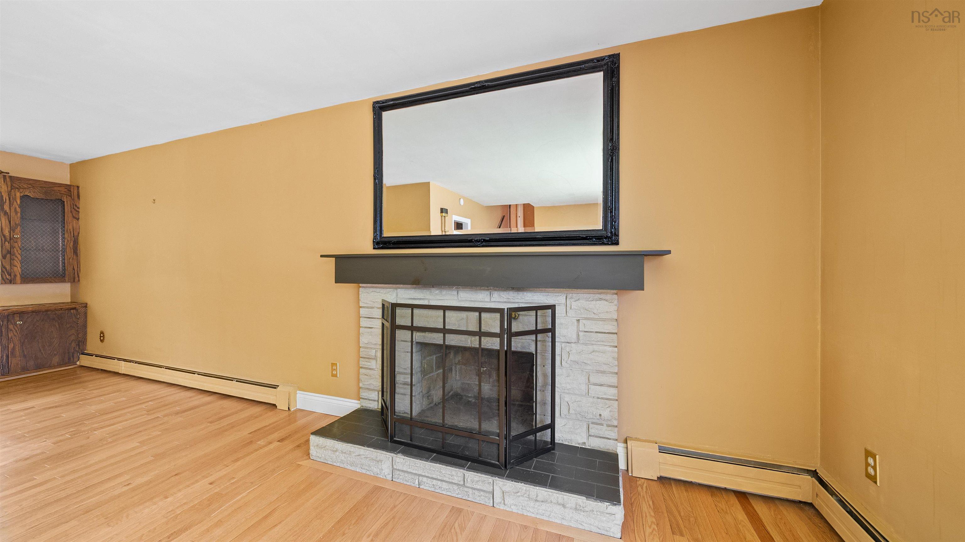 View image 9