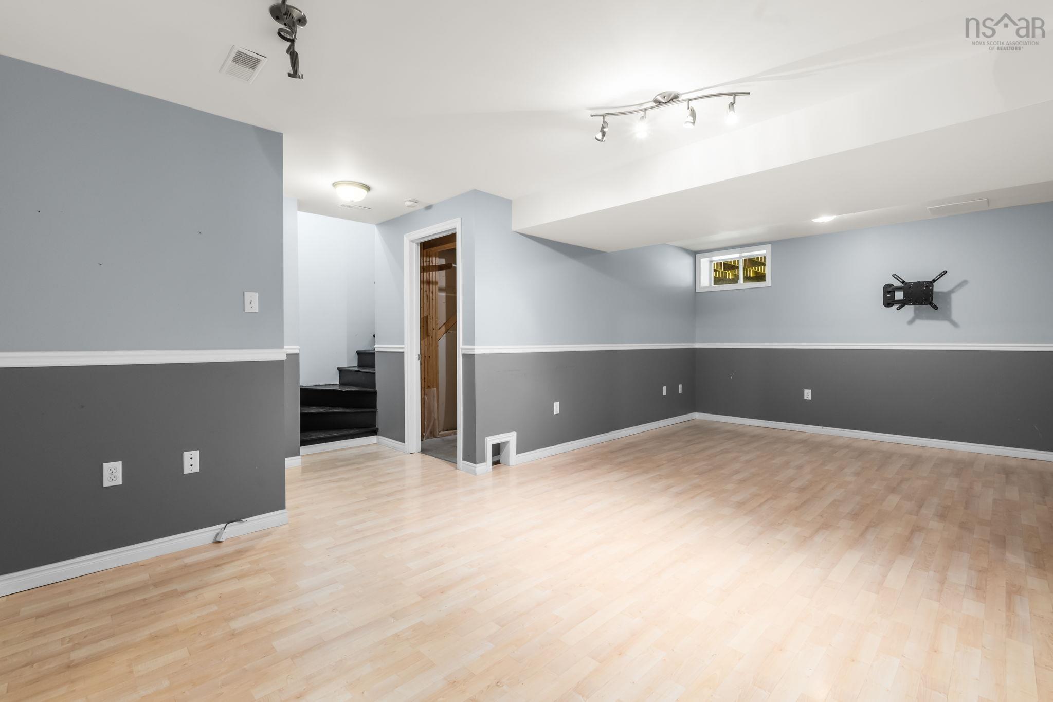 View image 19