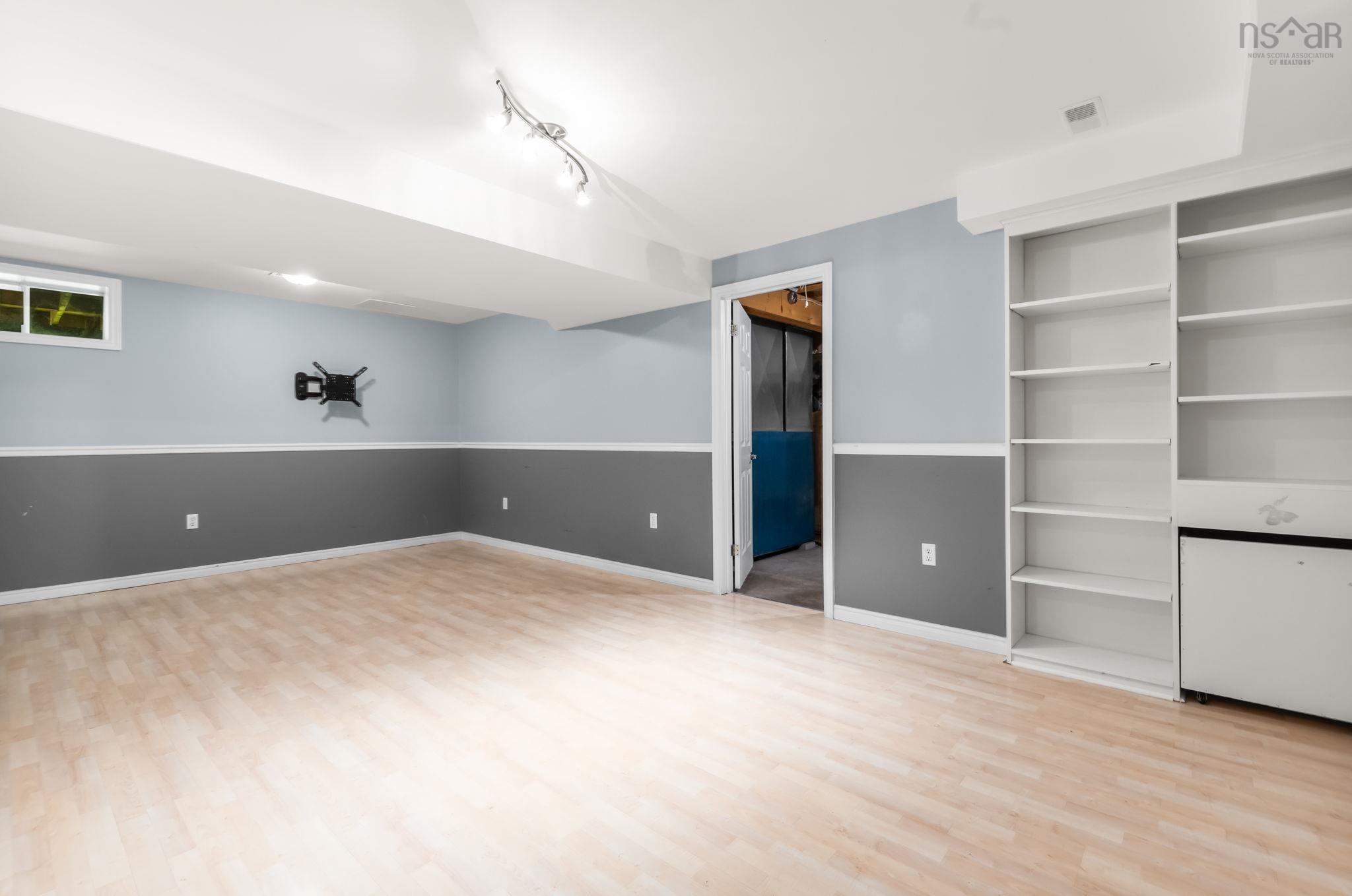 View image 21