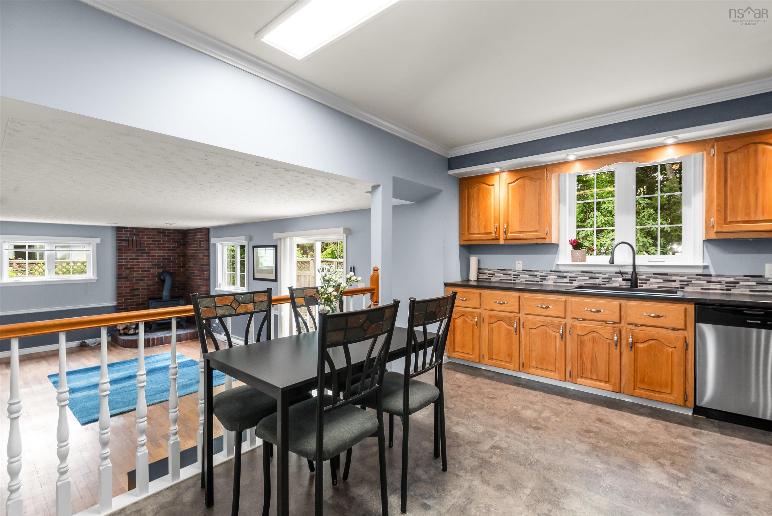 View image 12