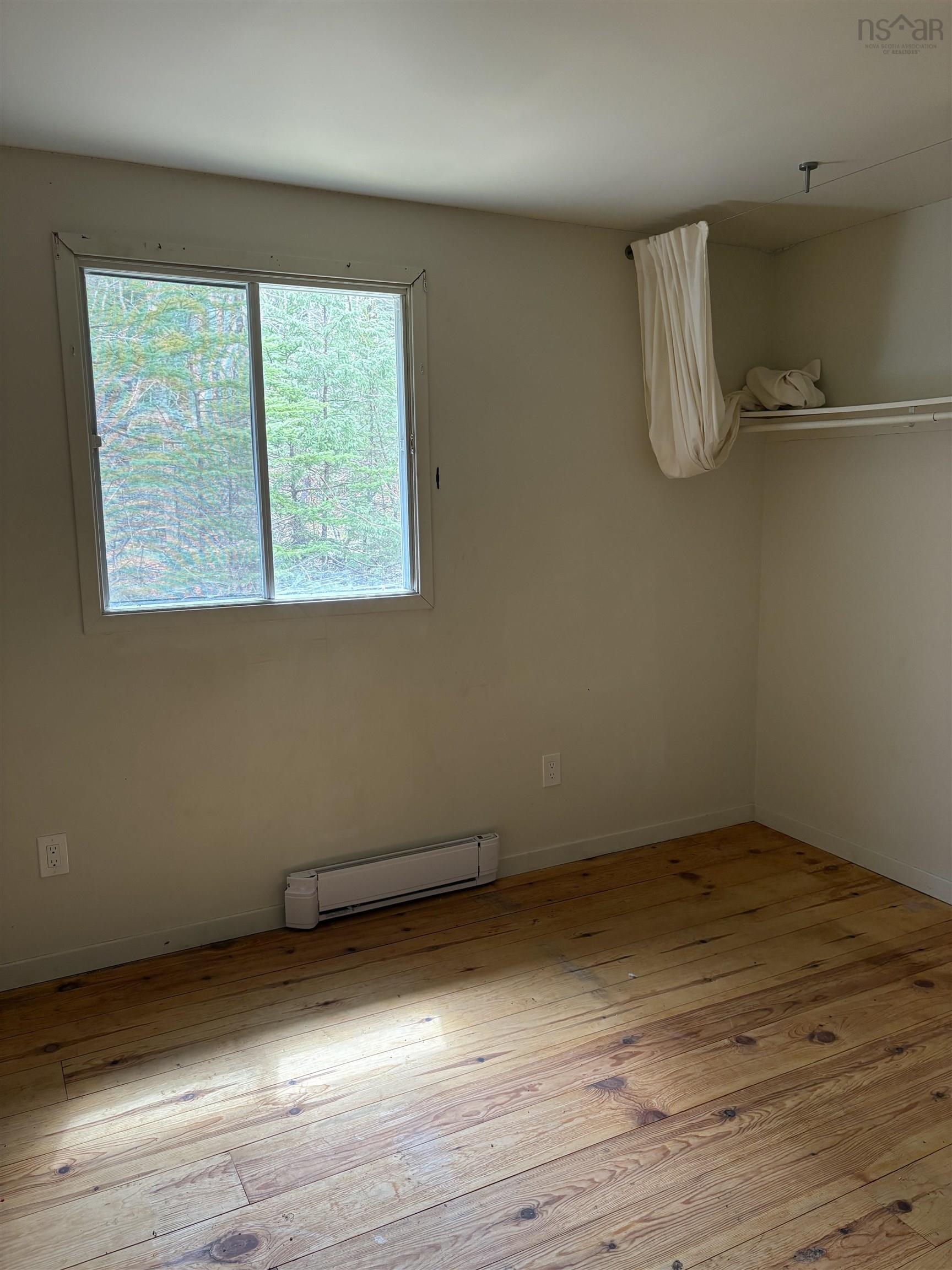 View image 12
