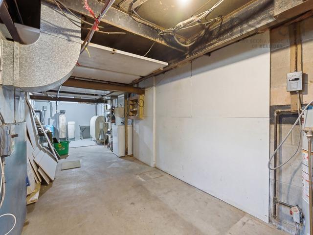View image 32