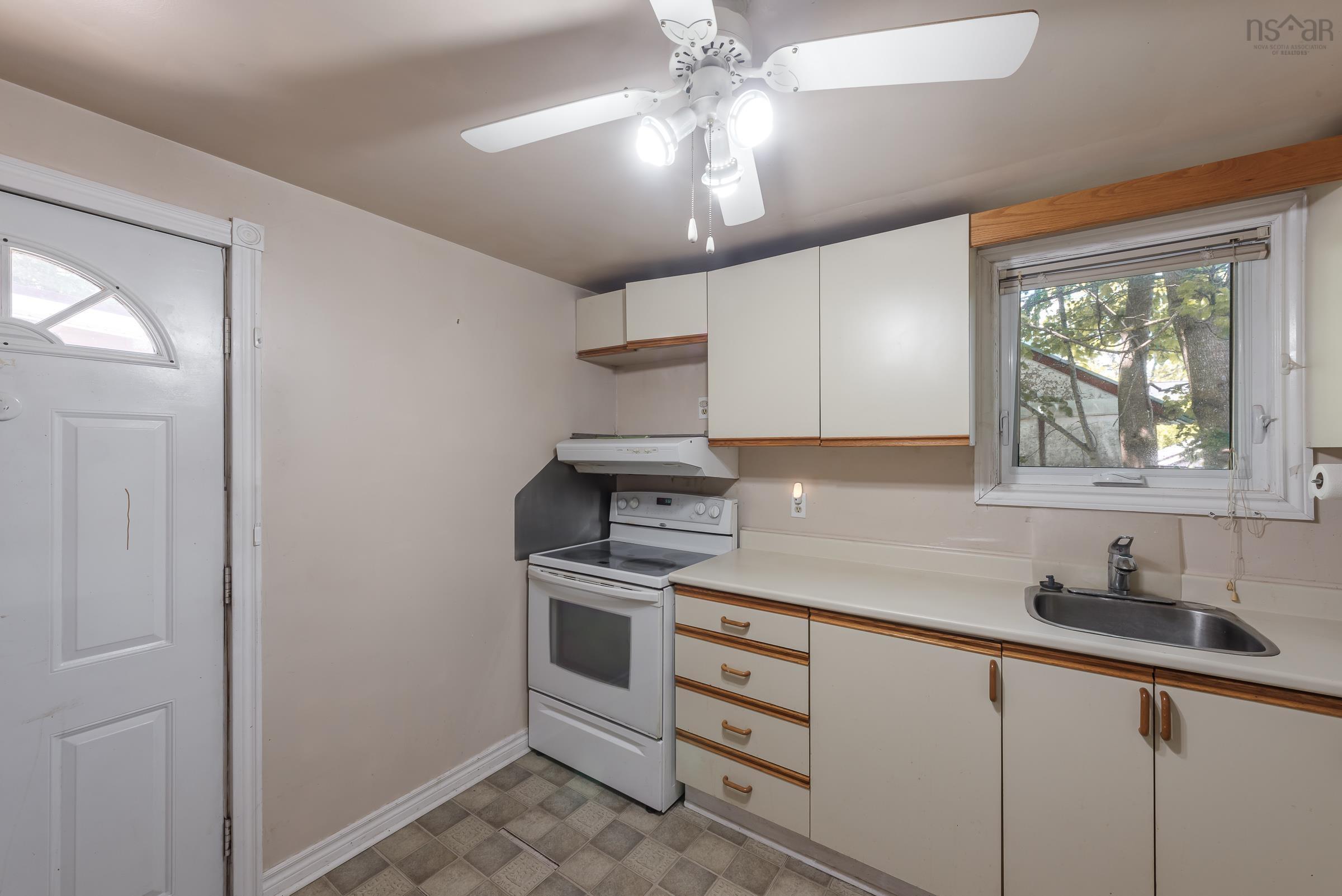 View image 12