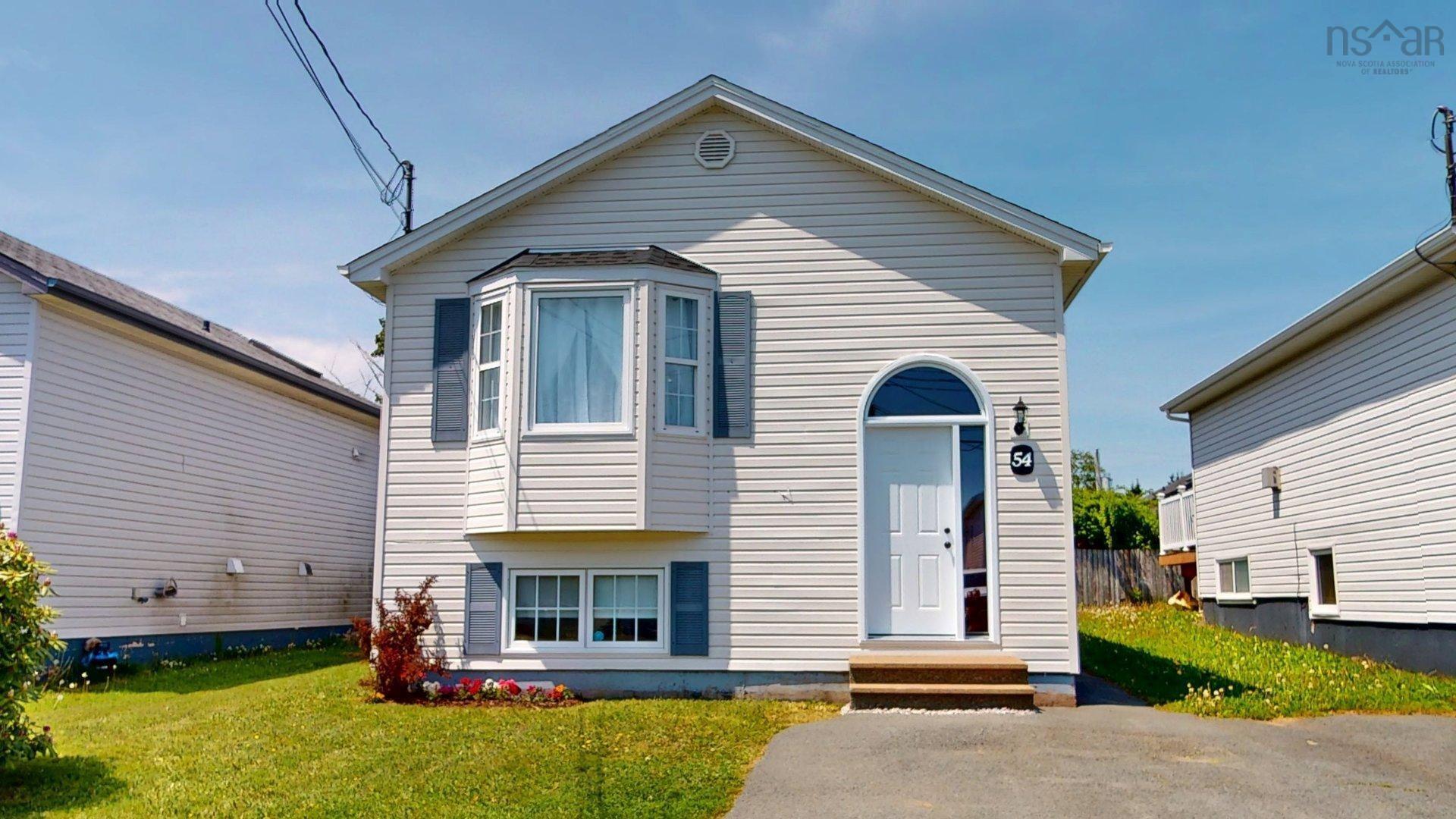 Thumbnail image for 54 Serop Crescent MLS<sup>®</sup> 202614161