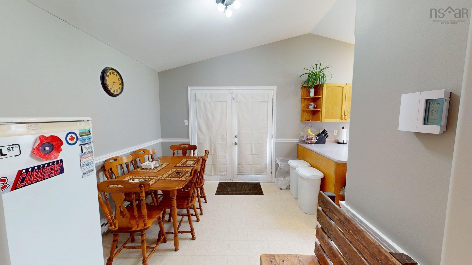 View image 10