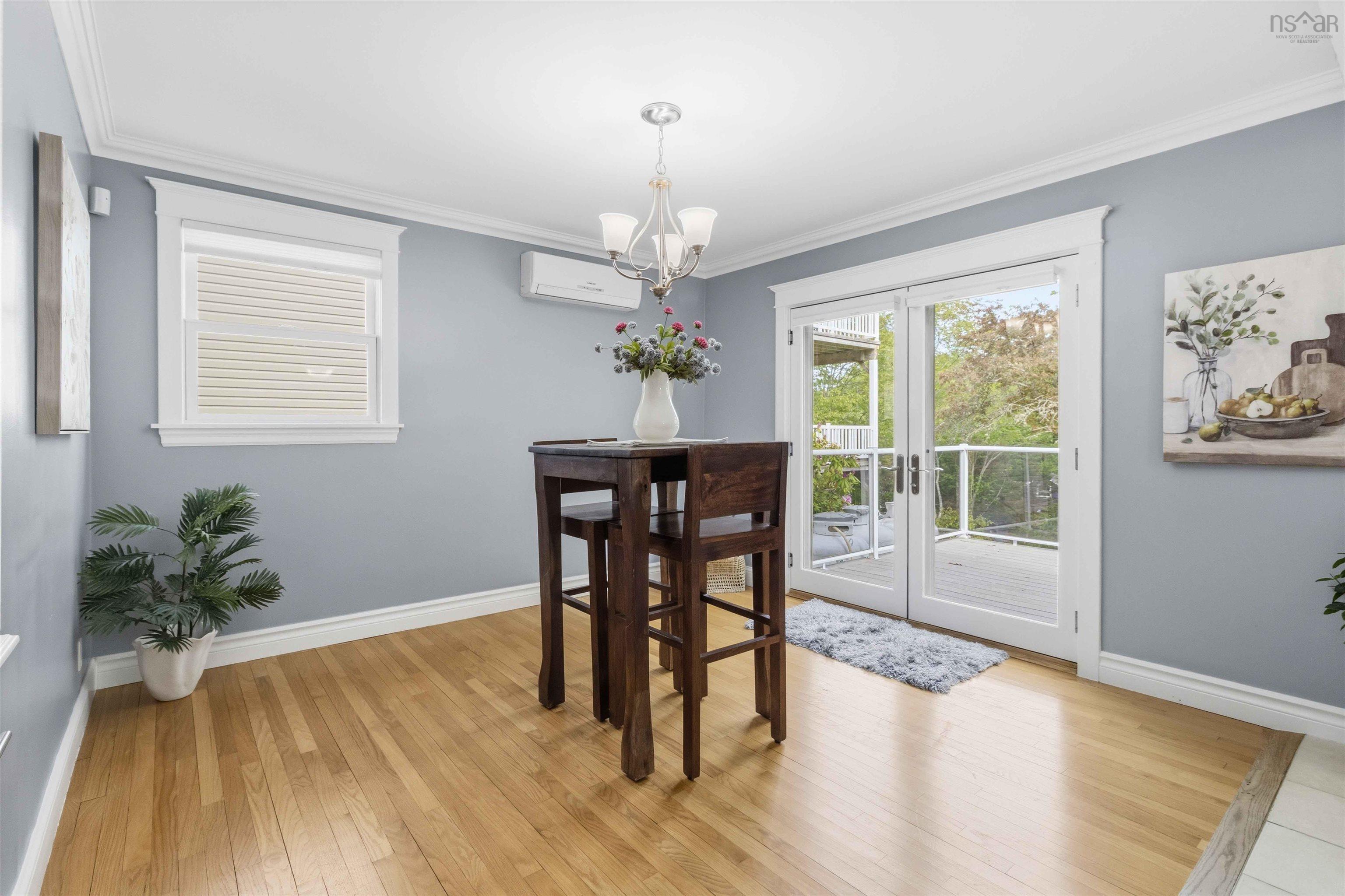 View image 11