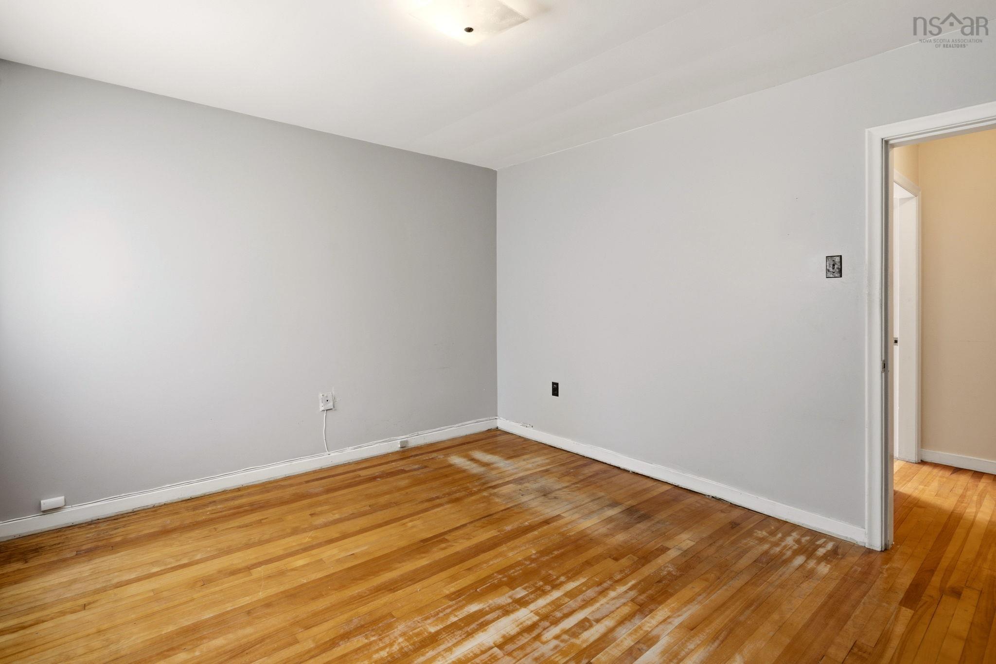 View image 19