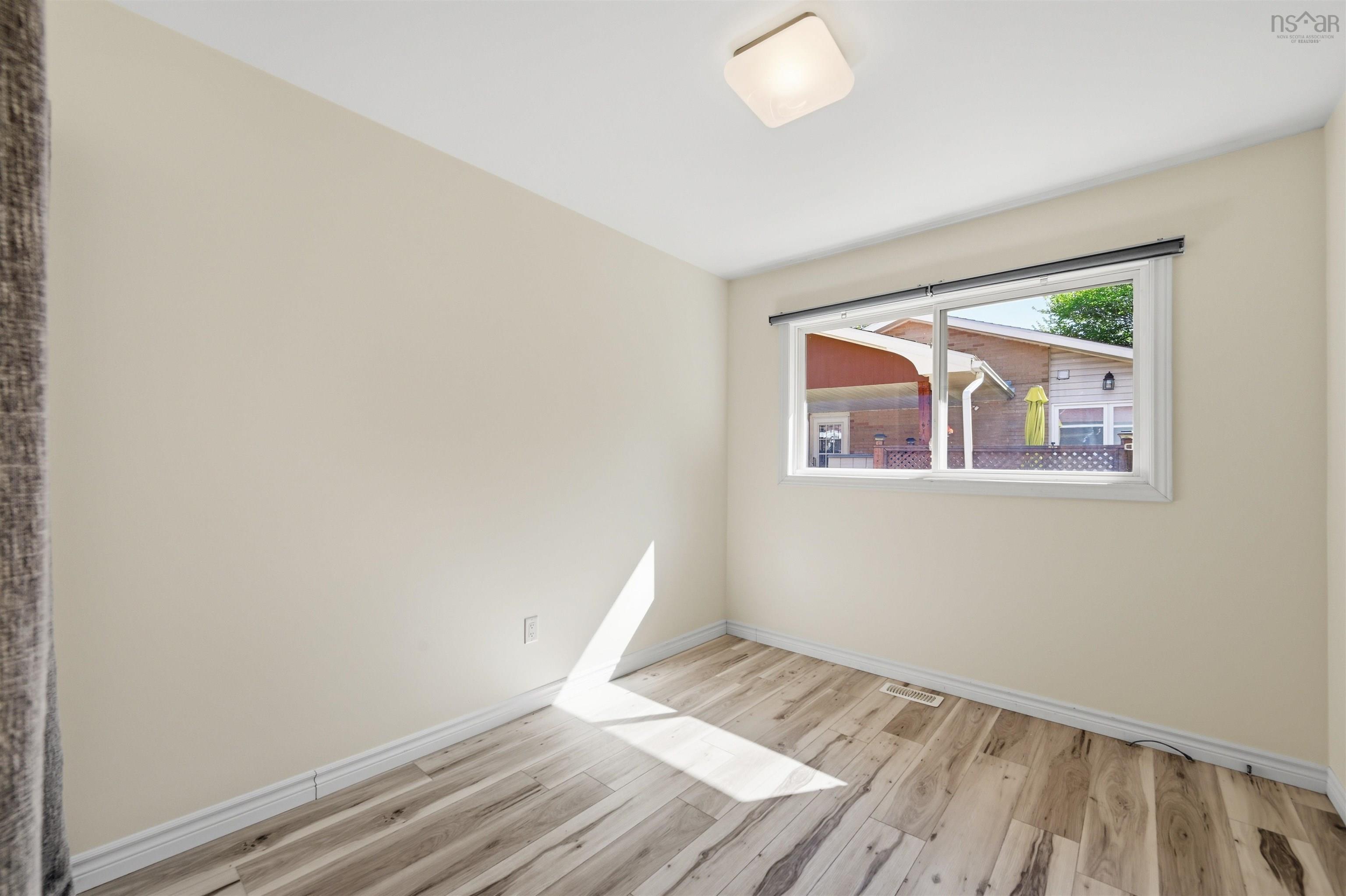 View image 12