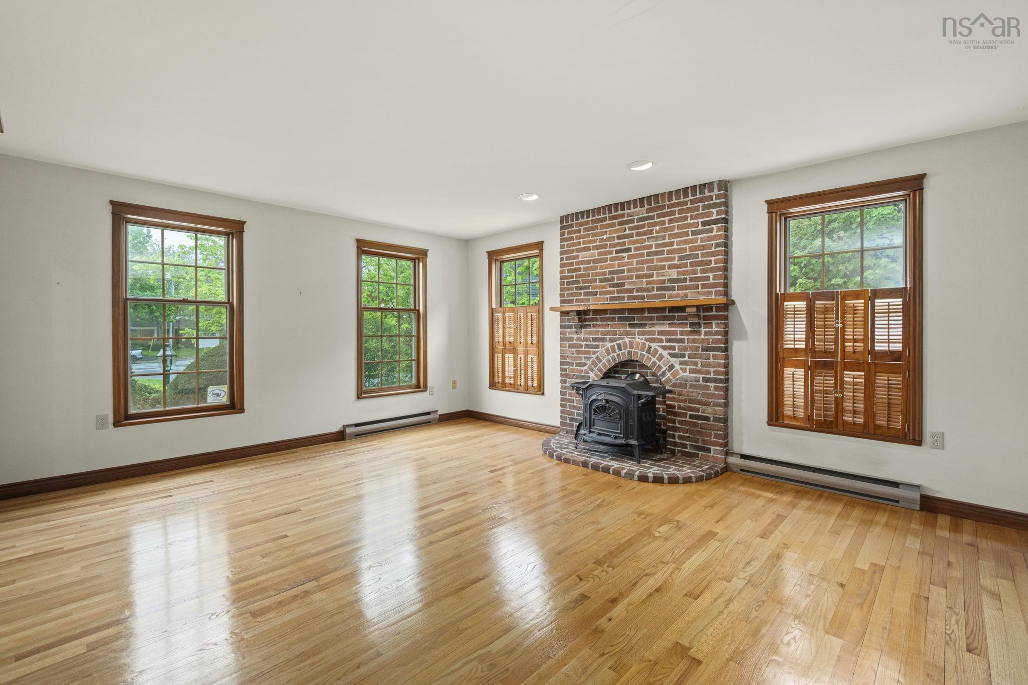 View image 10