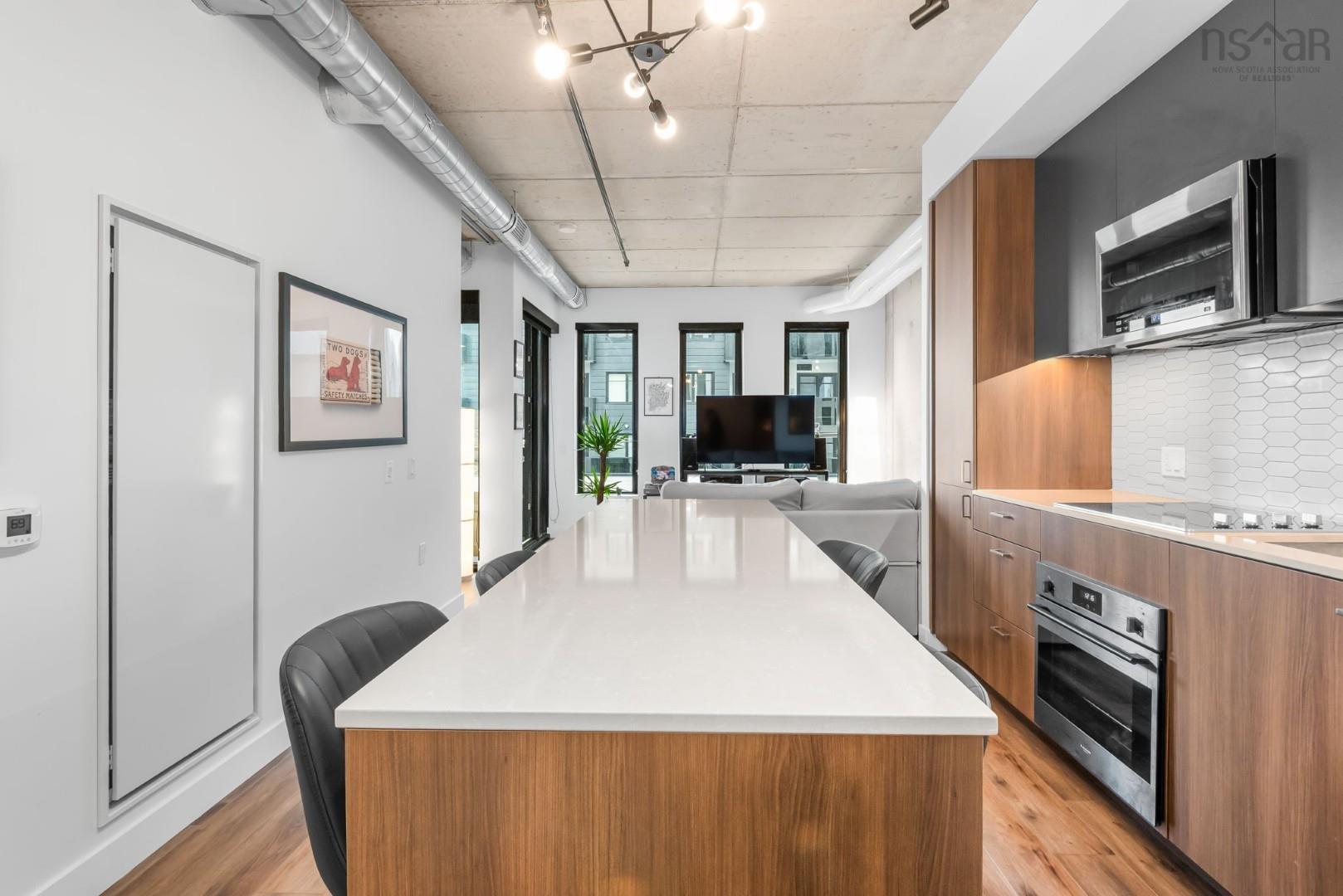 View image 12