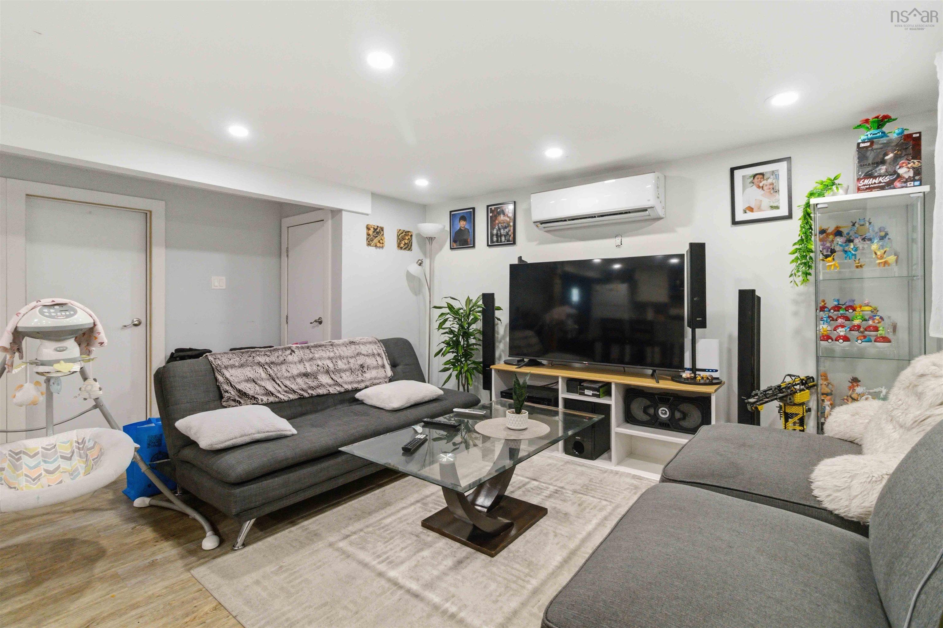 View image 15