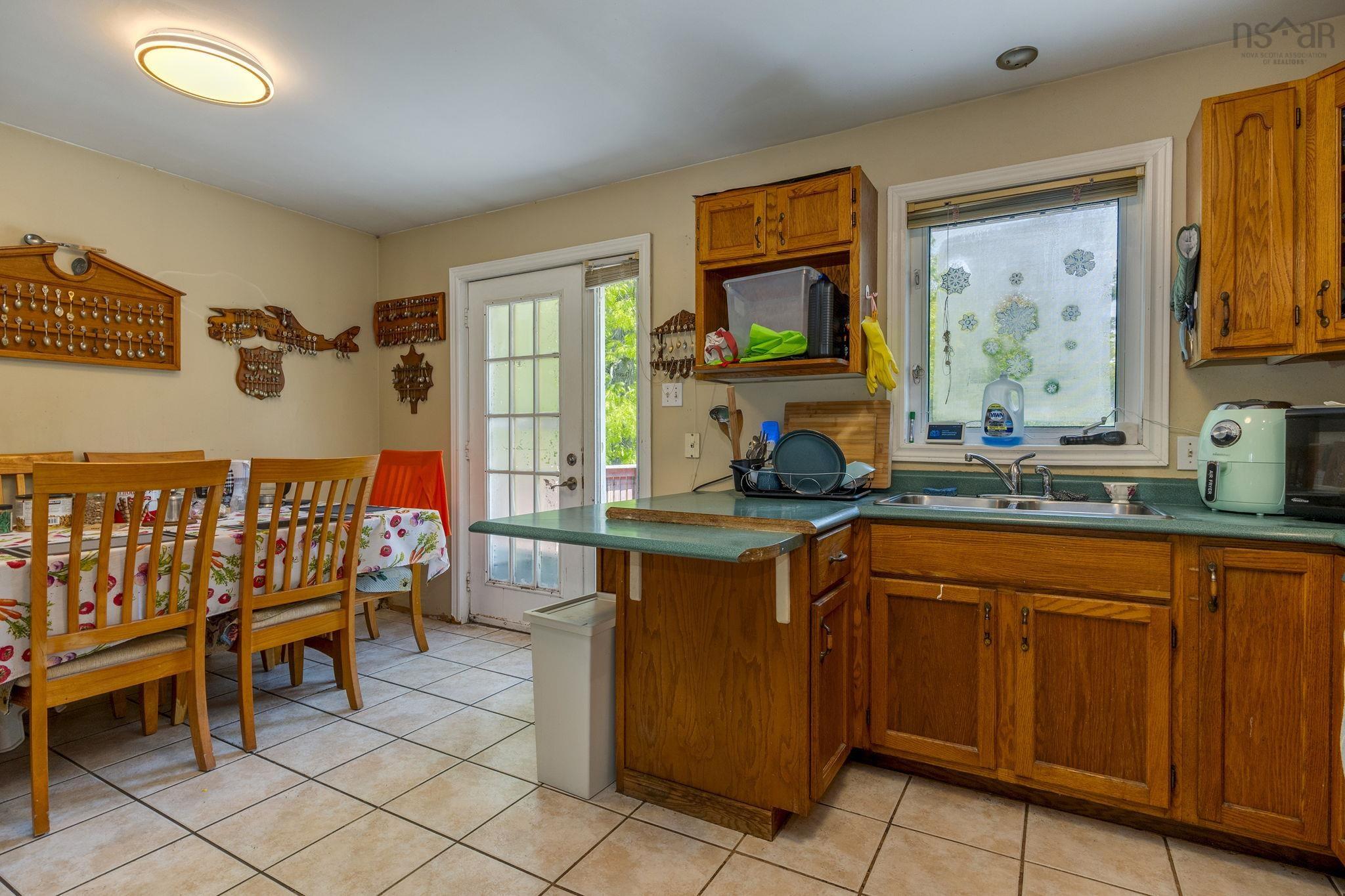 View image 10