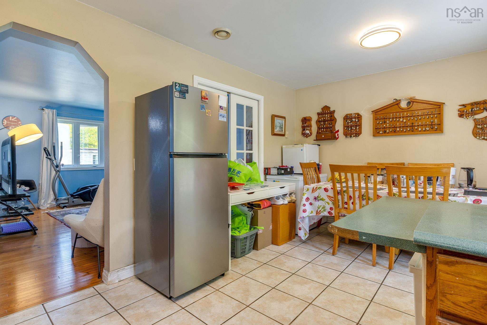 View image 11