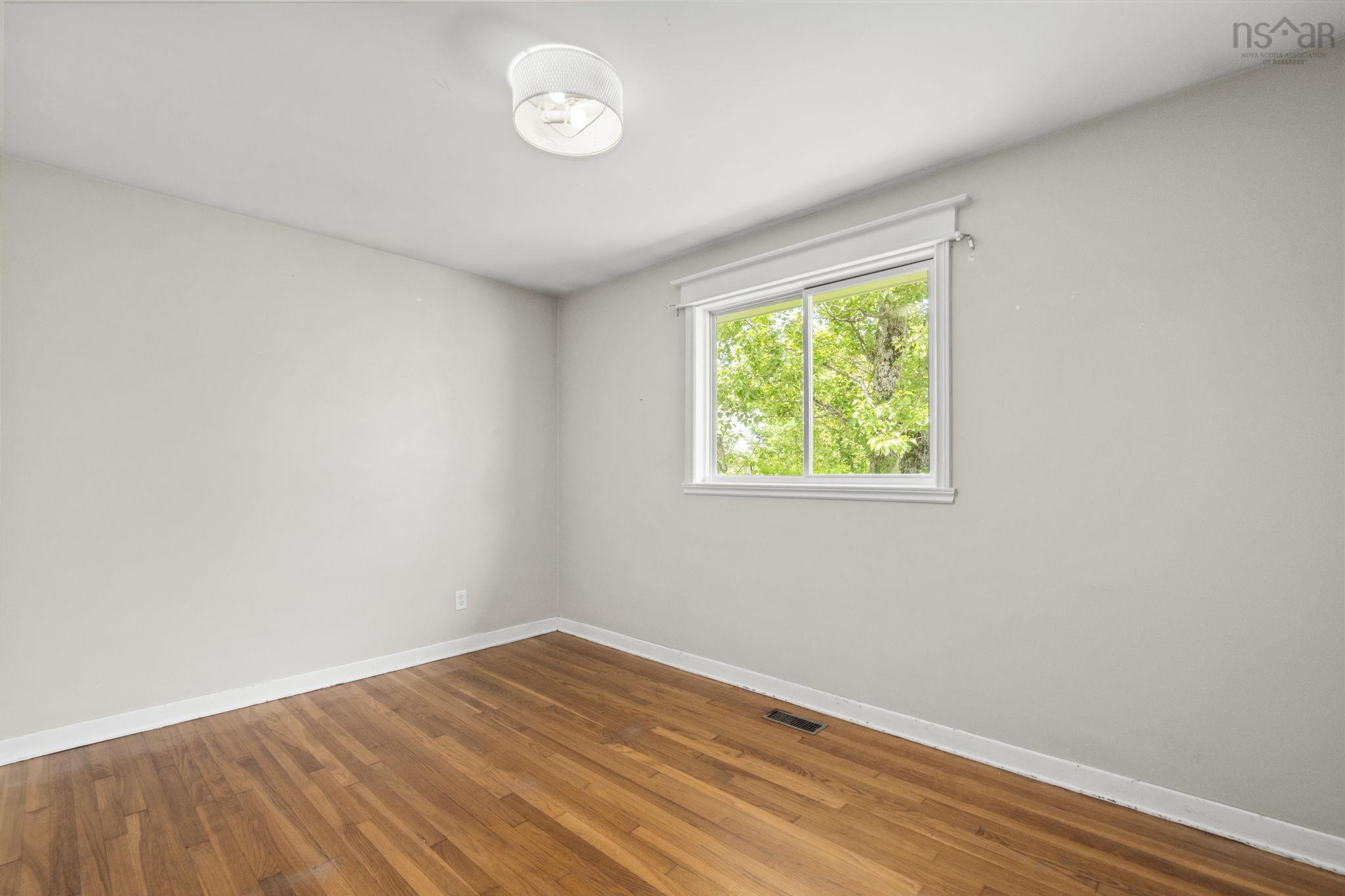View image 12