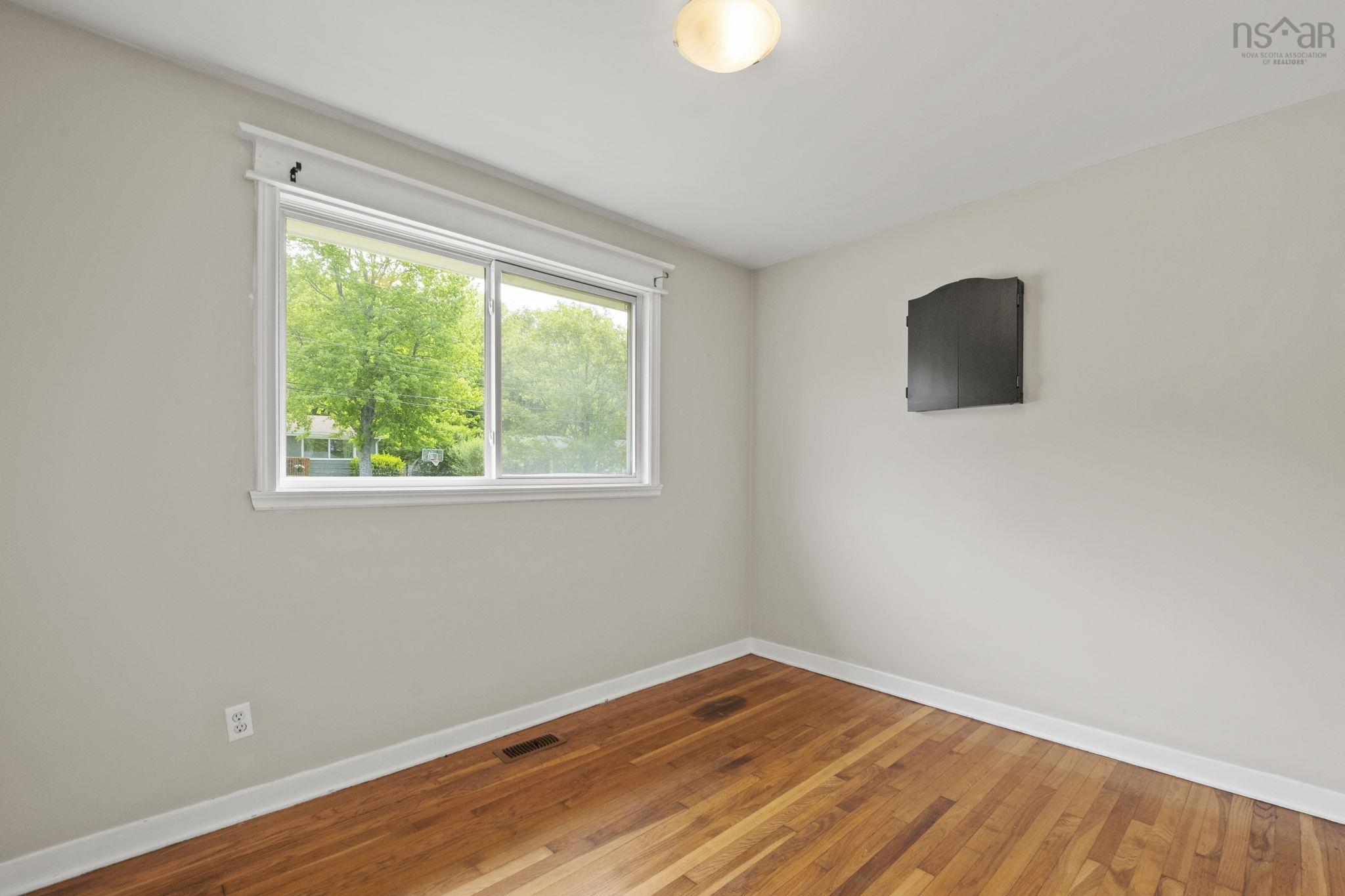 View image 17