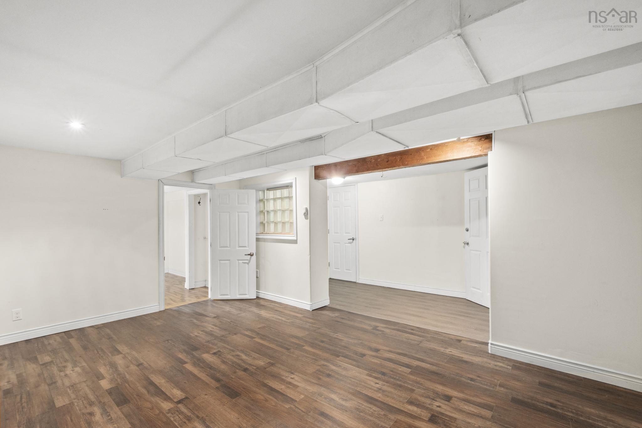 View image 21