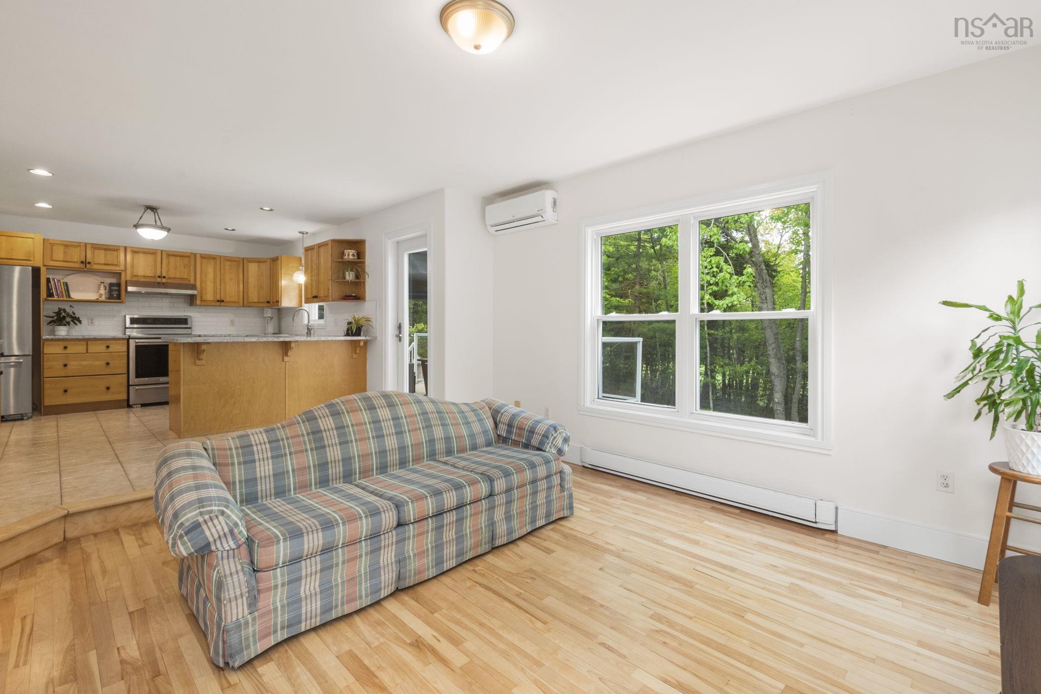 View image 11