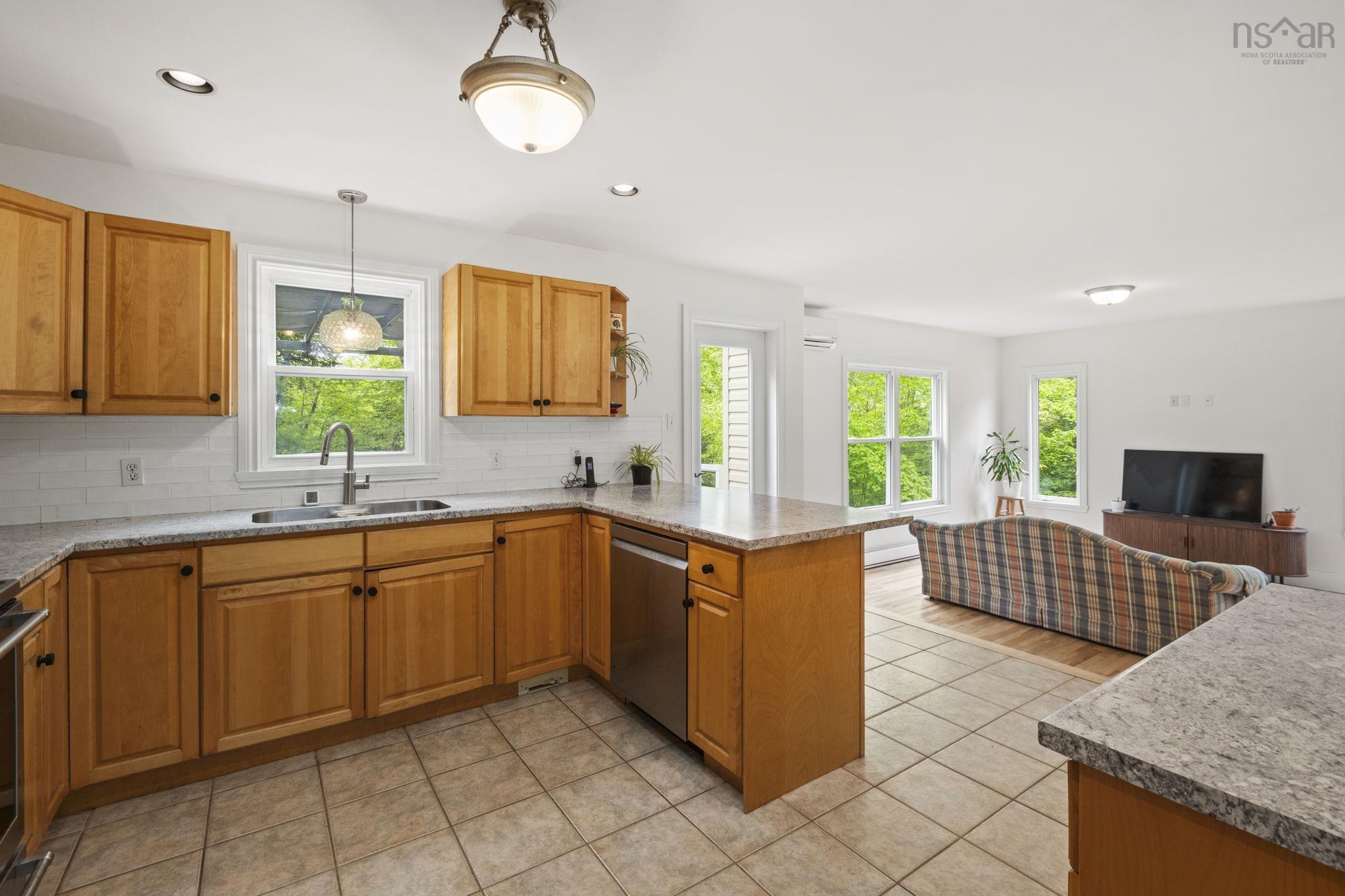 View image 9