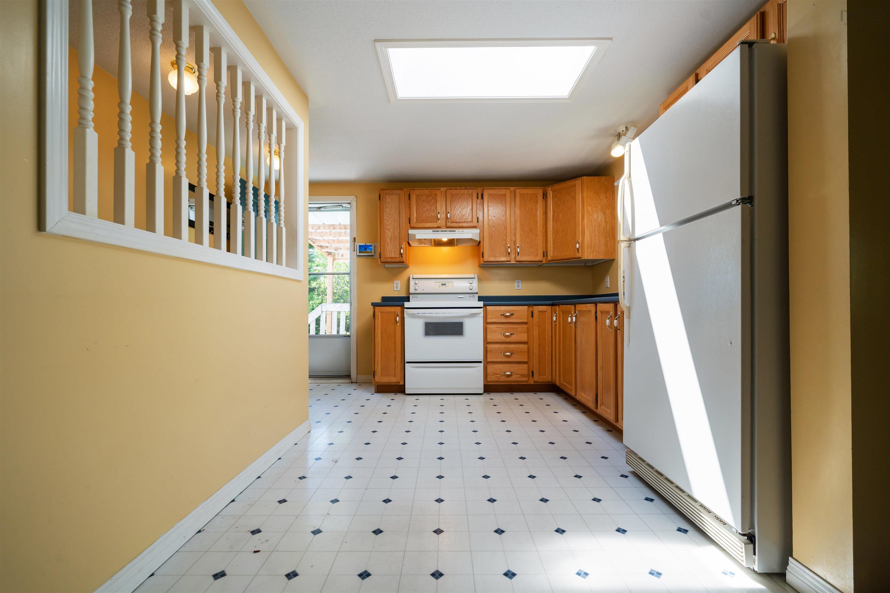 View image 12