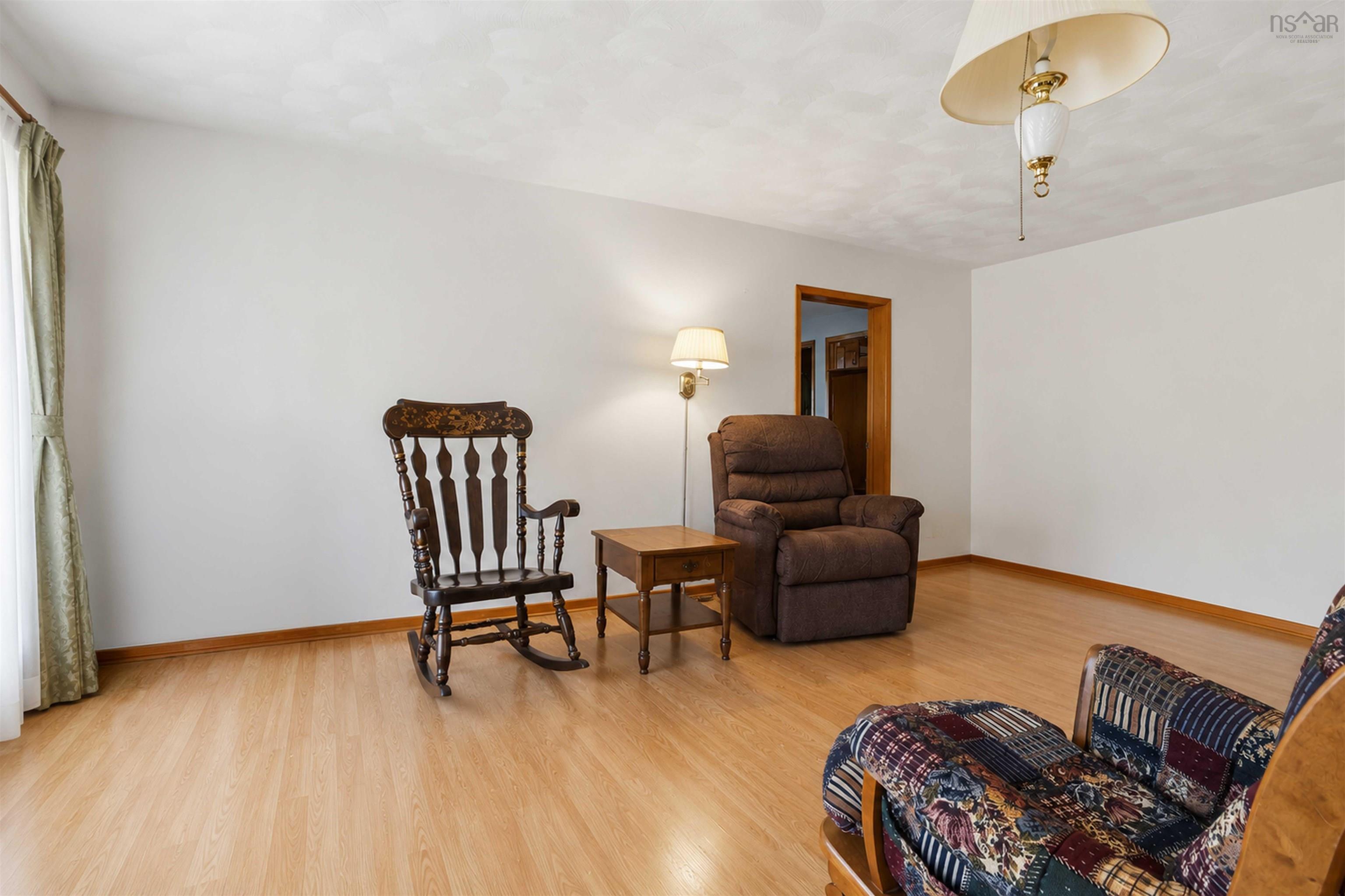 View image 12