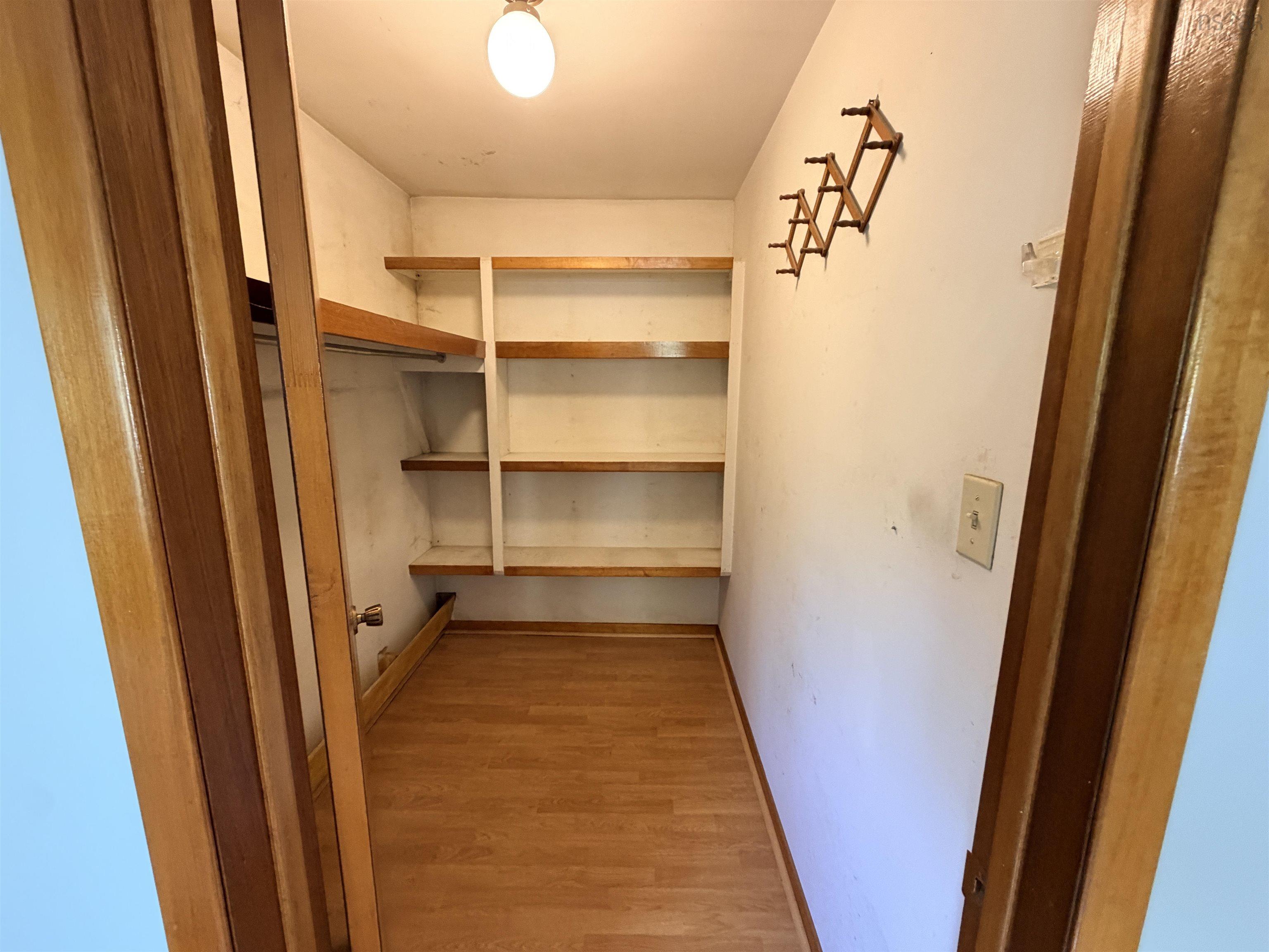 View image 32