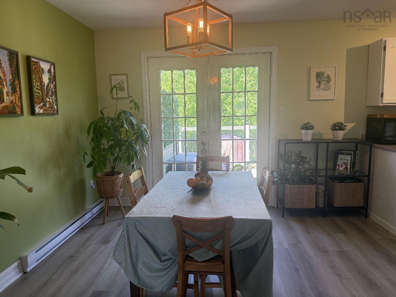 View image 11