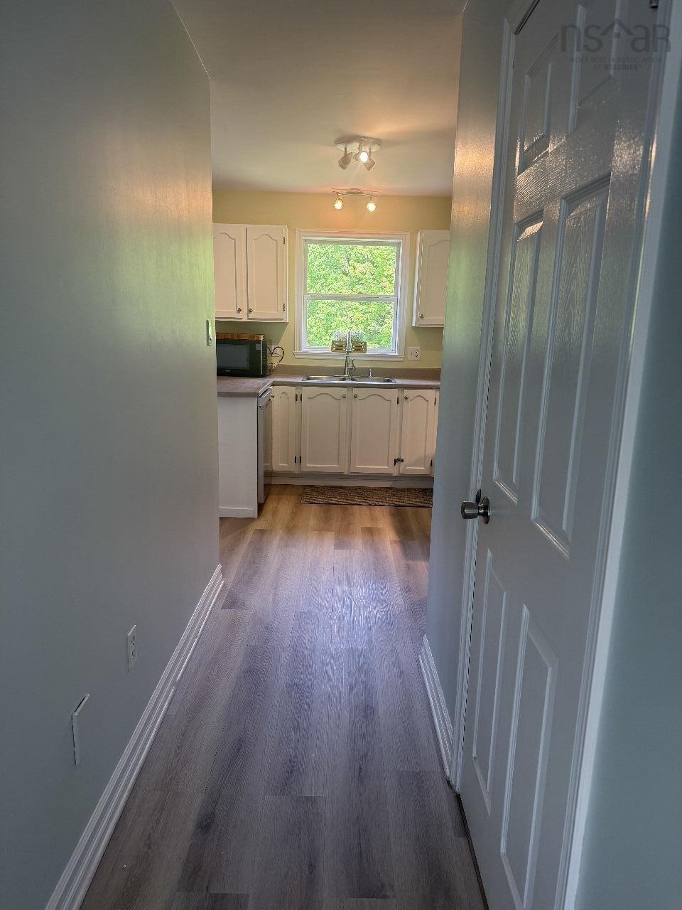 View image 32