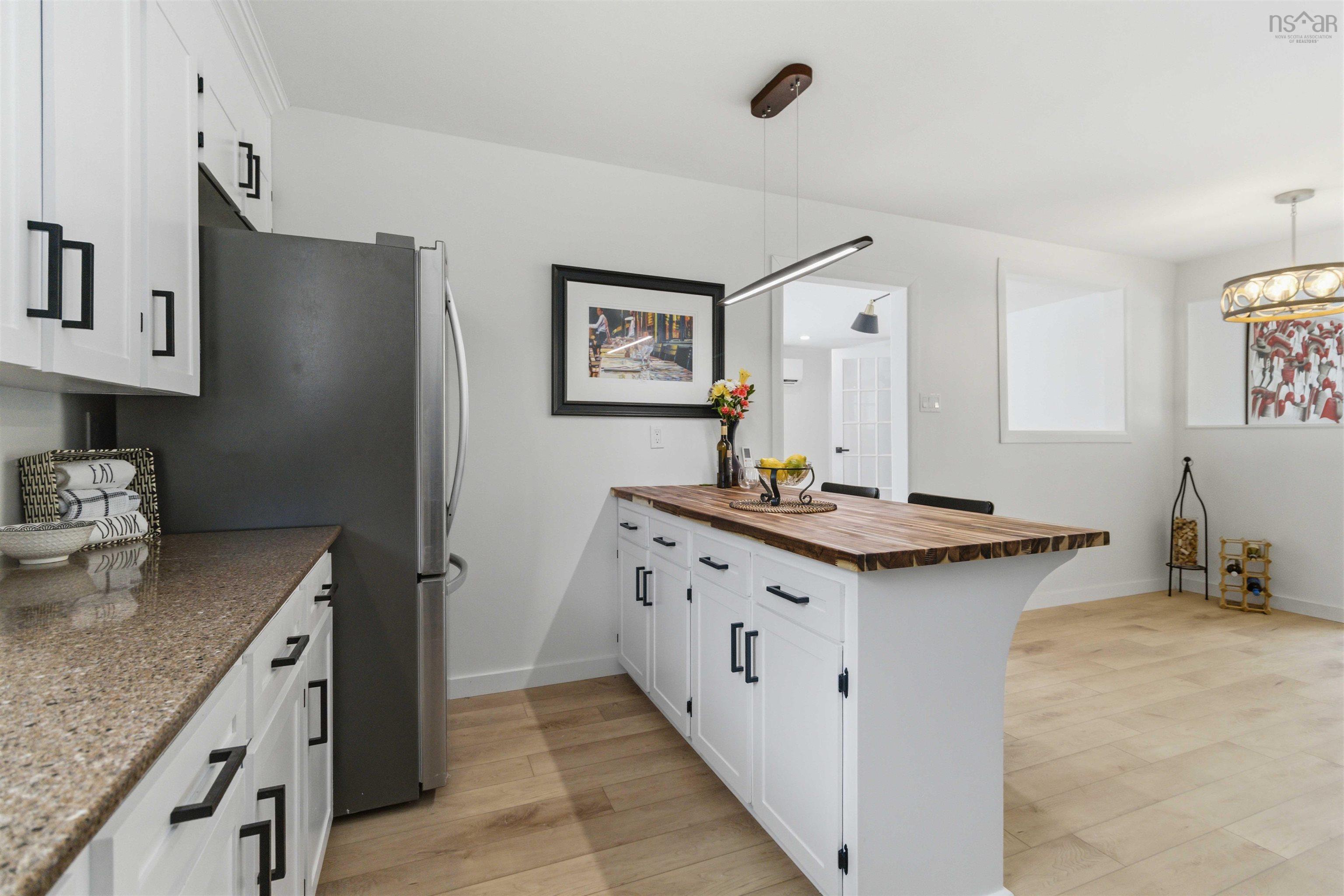 View image 12