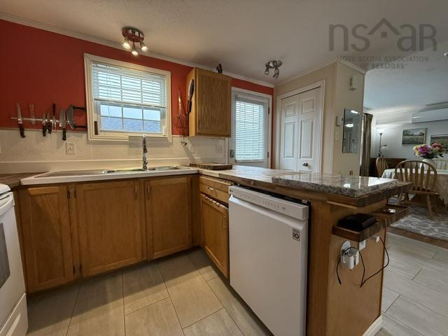 View image 11