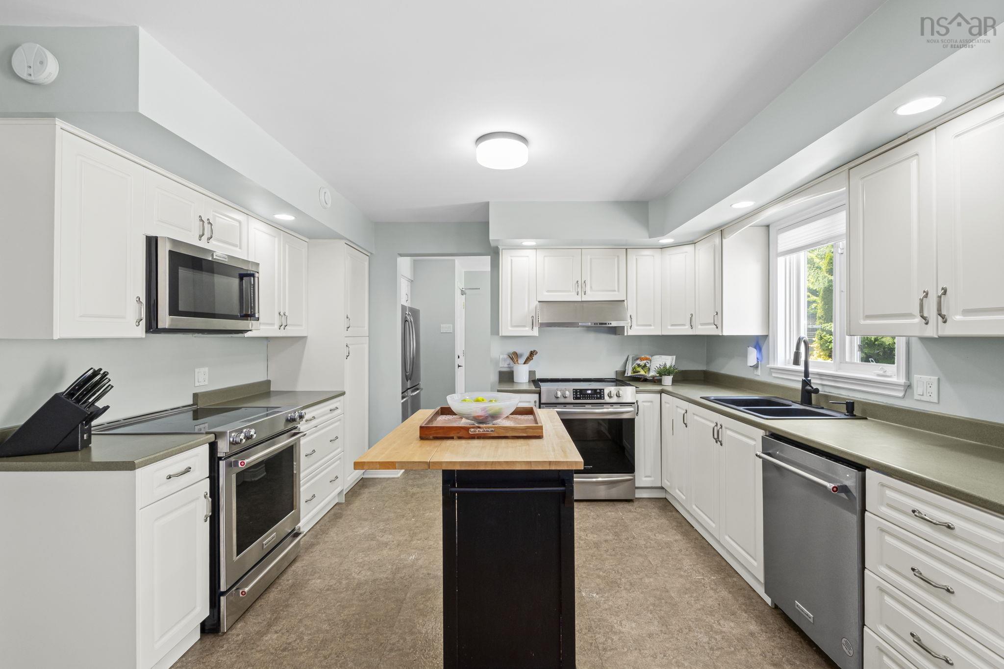 View image 12