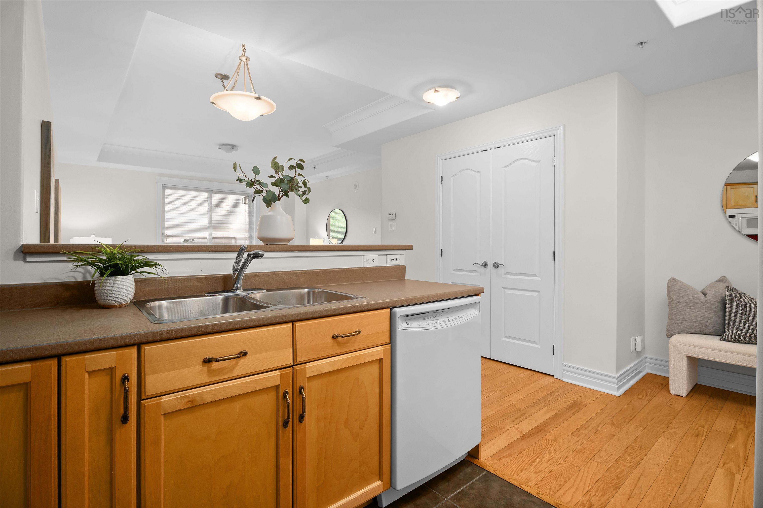View image 19