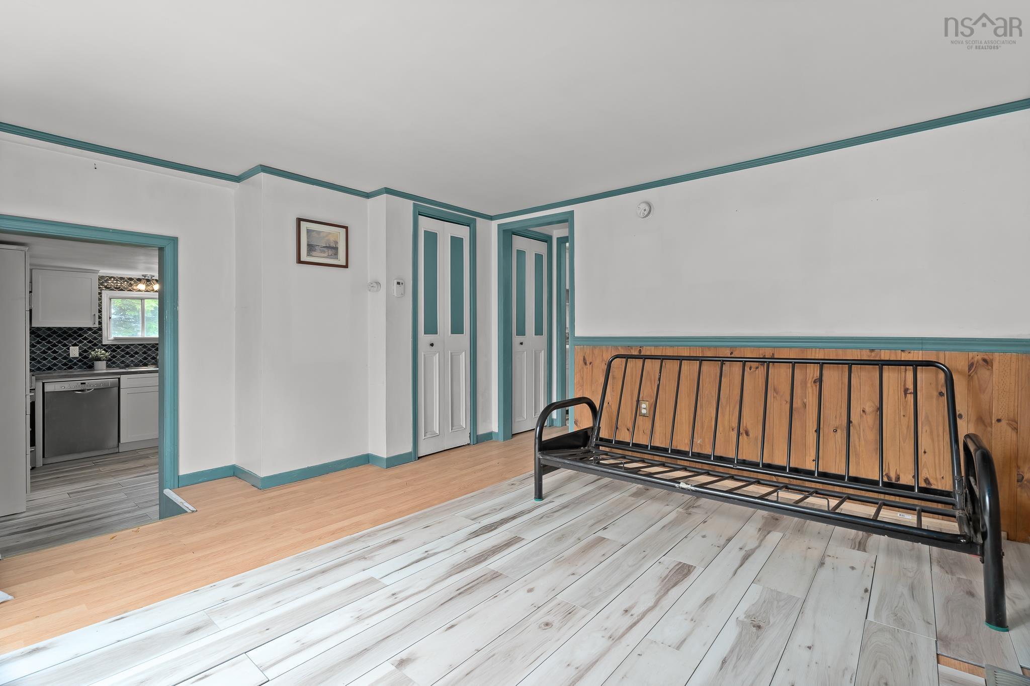 View image 11