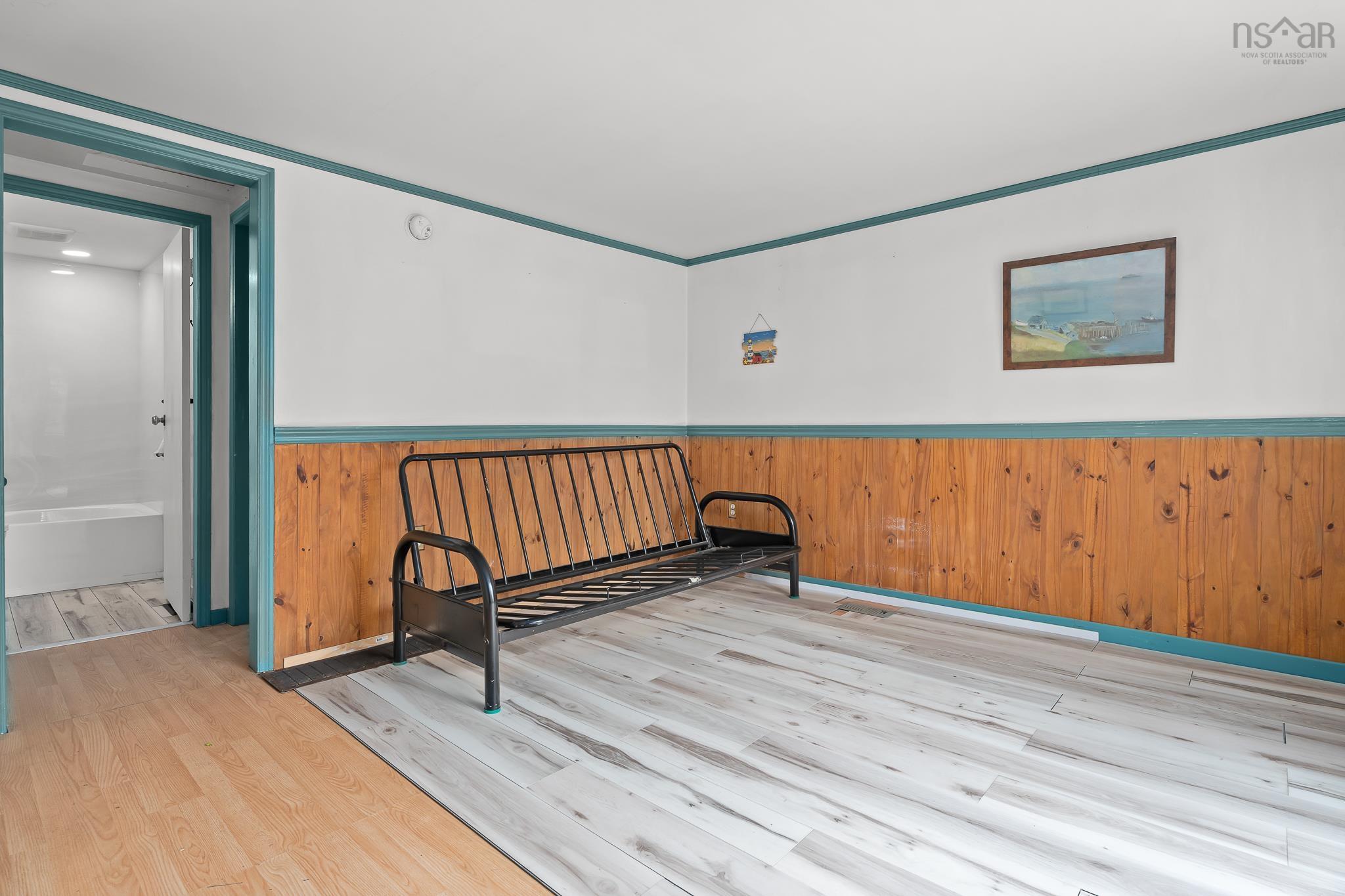 View image 9